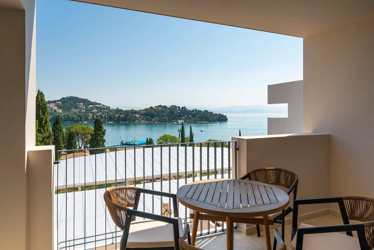 SUITE FAMILY SEA VIEW