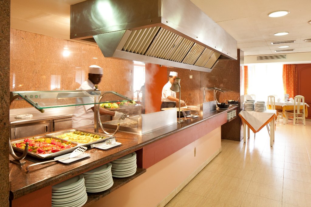 MAIN RESTAURANT