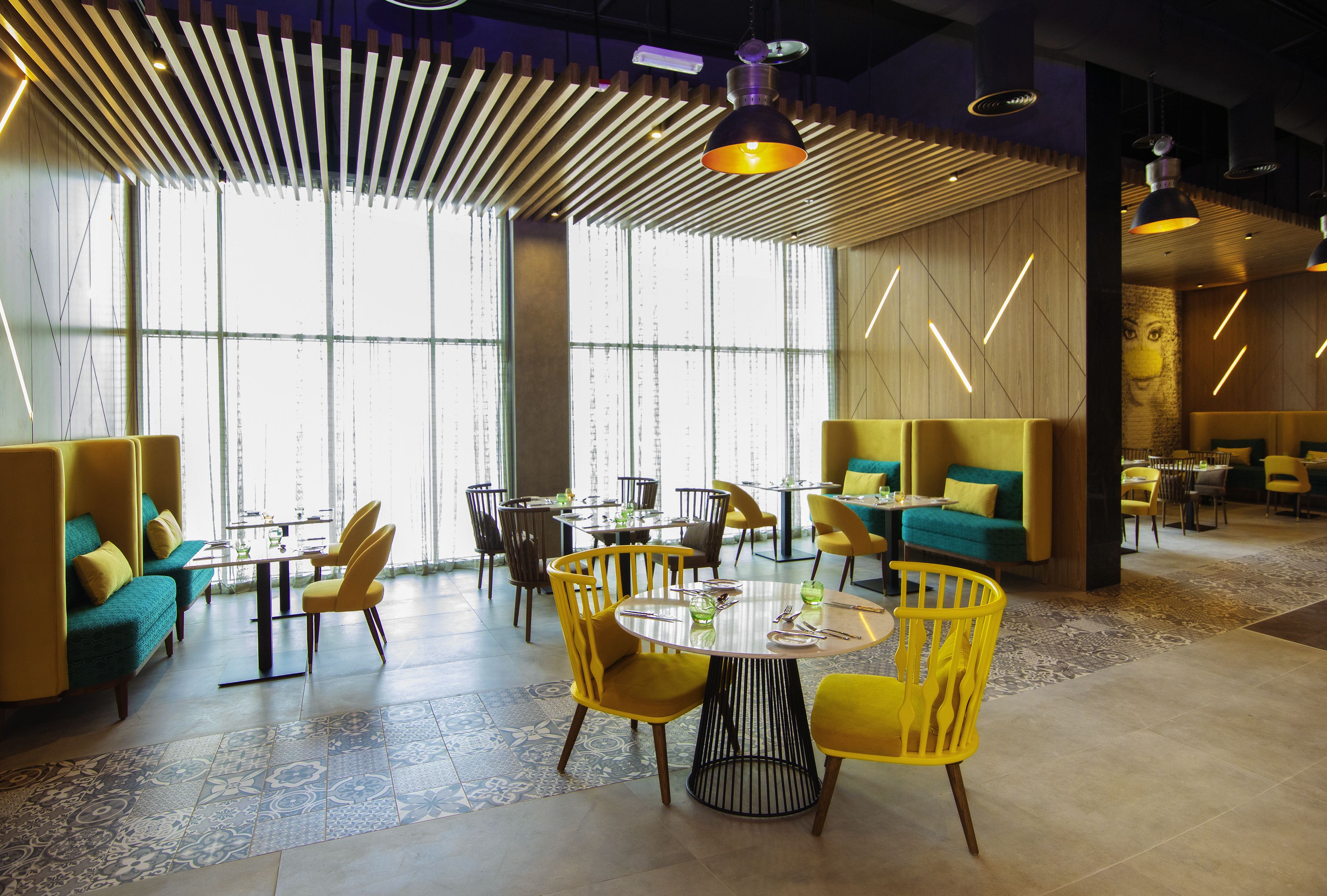 AL KHAN RESTAURANT 