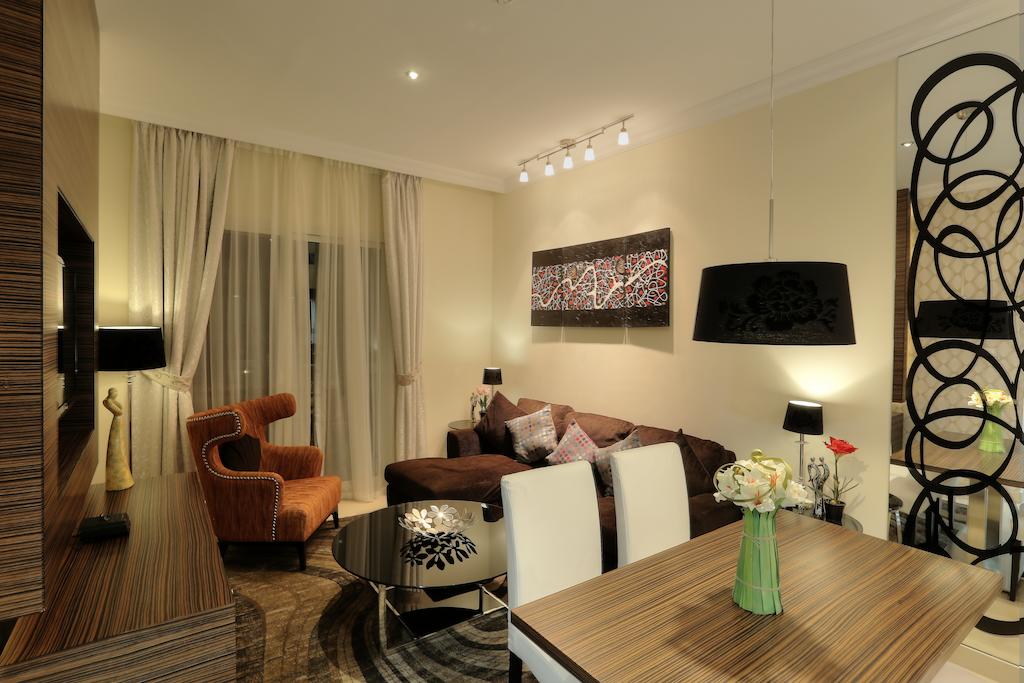 One-Bedroom Apartment  suites