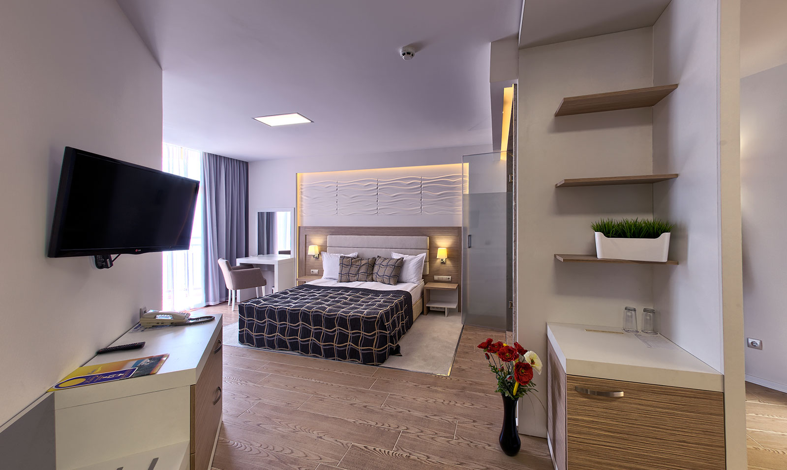 Superior Room (SeaView, Balcony)