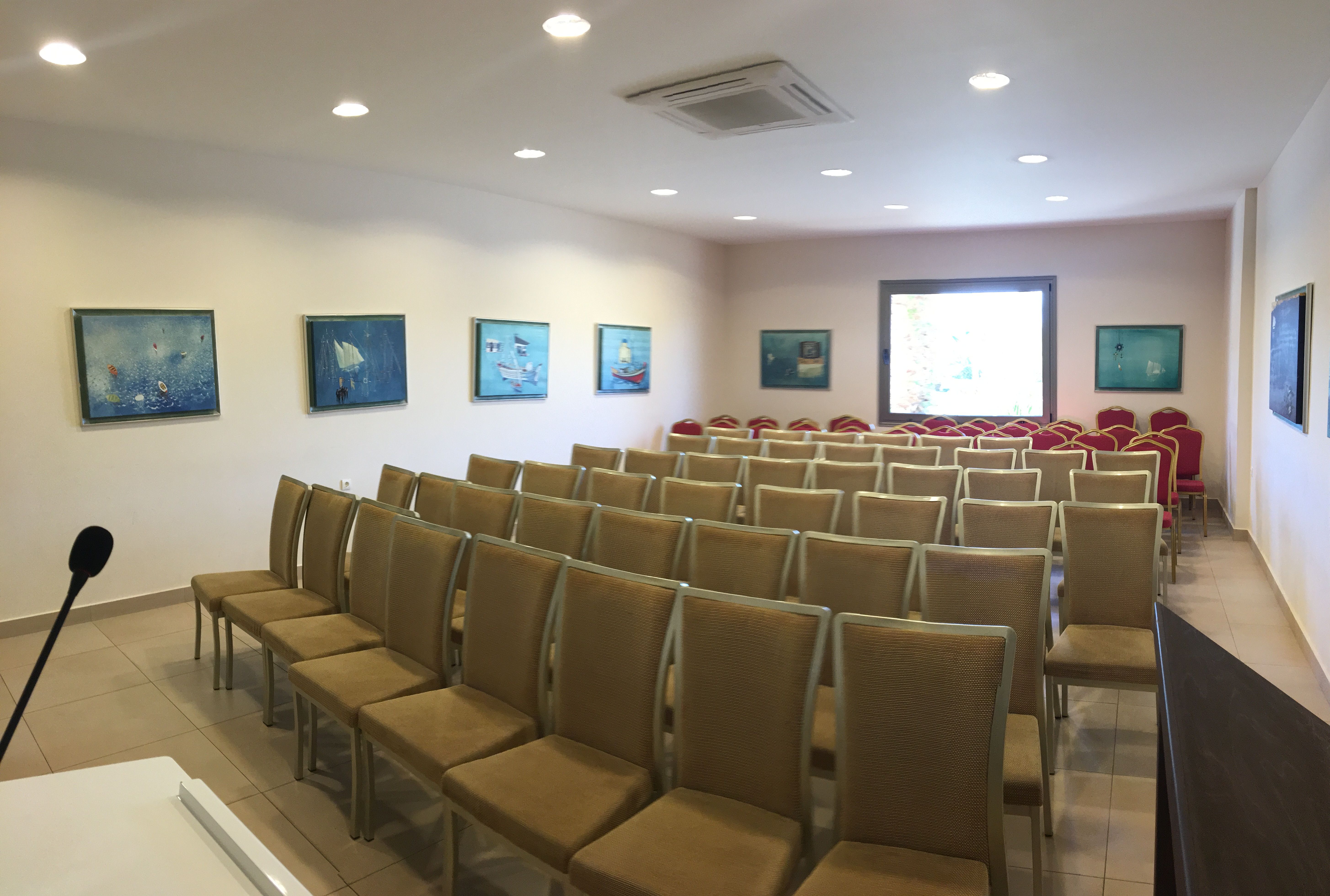 MICE (servicii de organizare de întâlniri, conferințe, alte evenimente)