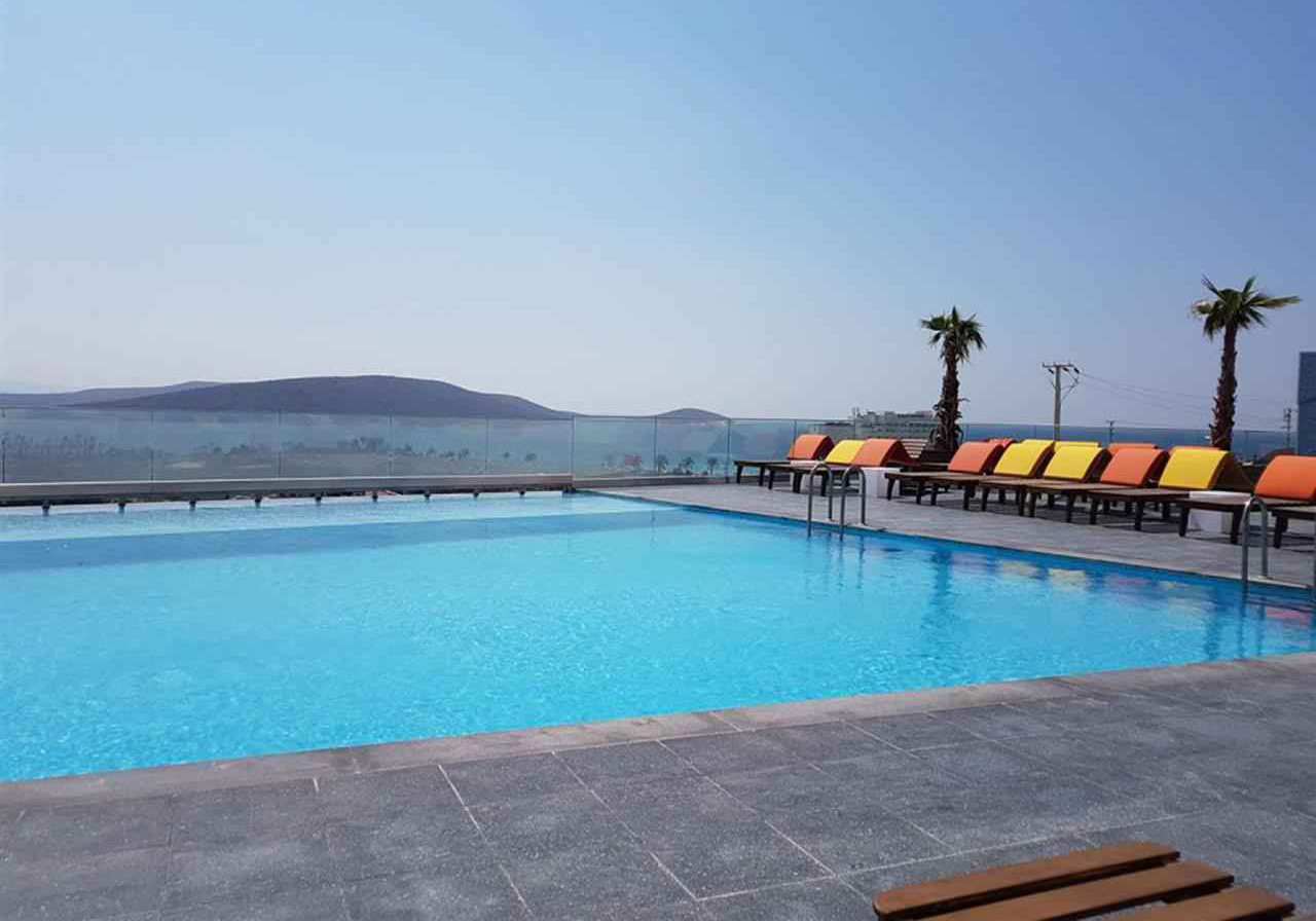 Piscina deschisă
