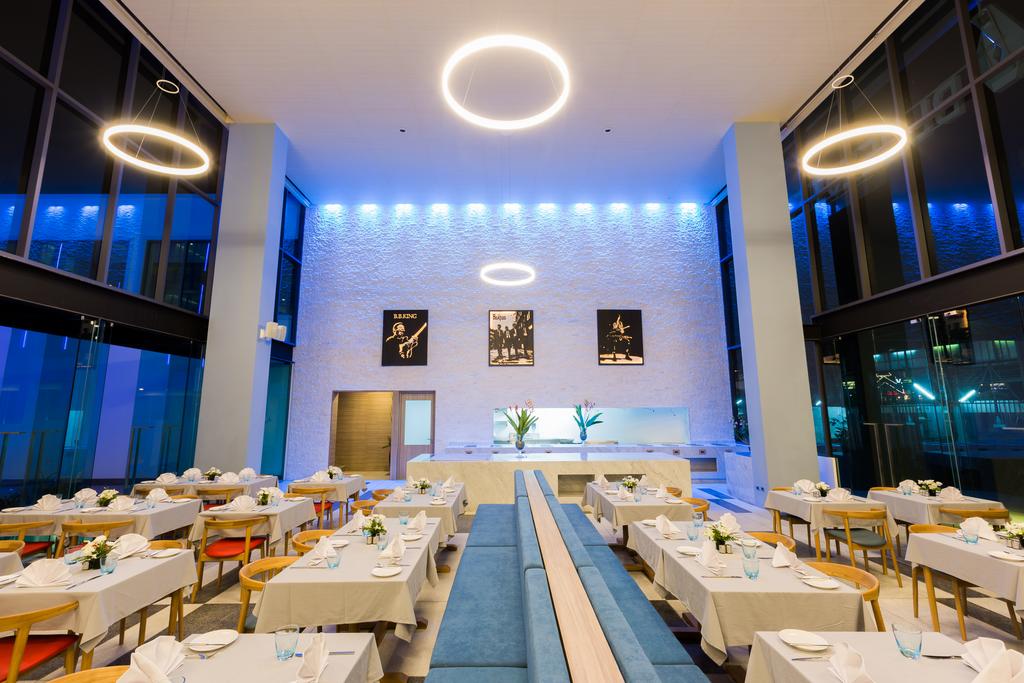 Blue's Restaurant