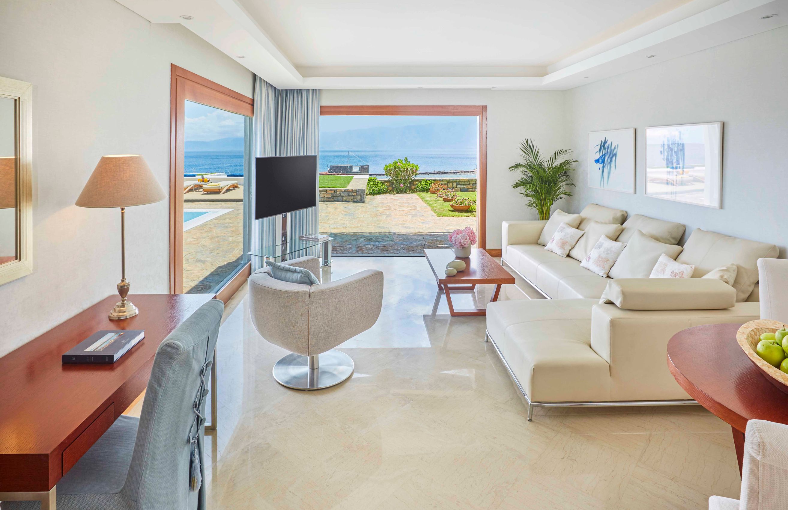 GRAND VILLA SEA VIEW PRIVATE HEATED* POOL