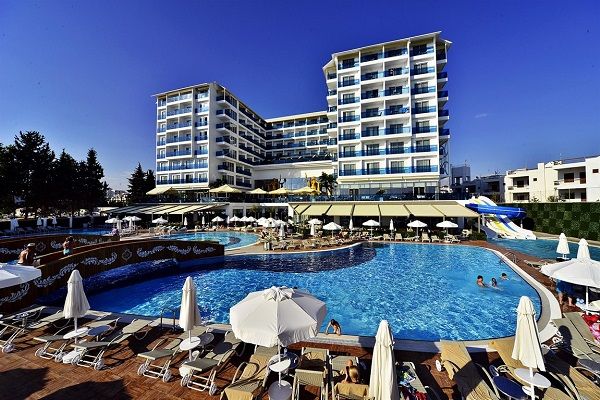 azura-deluxe-hotel-367.jpg