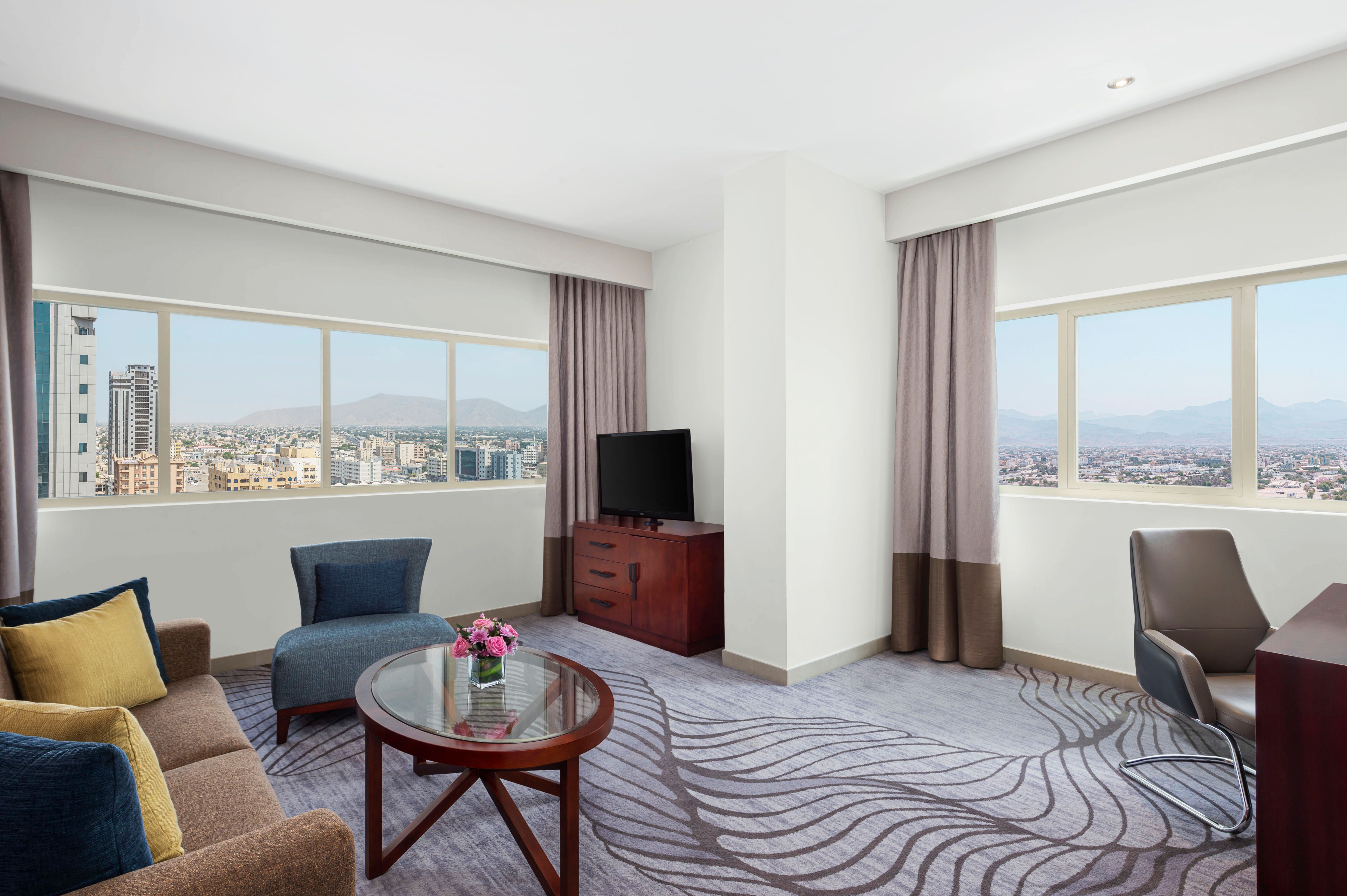 JUNIOR SUITE