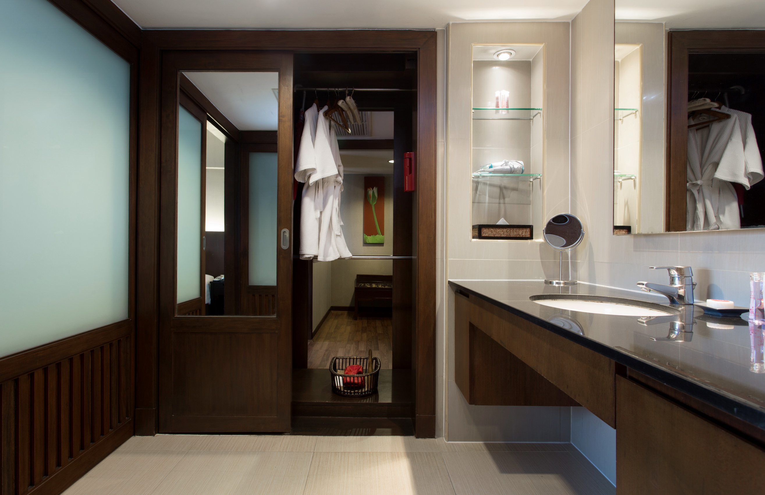 Executive Plaza Suite Riverview