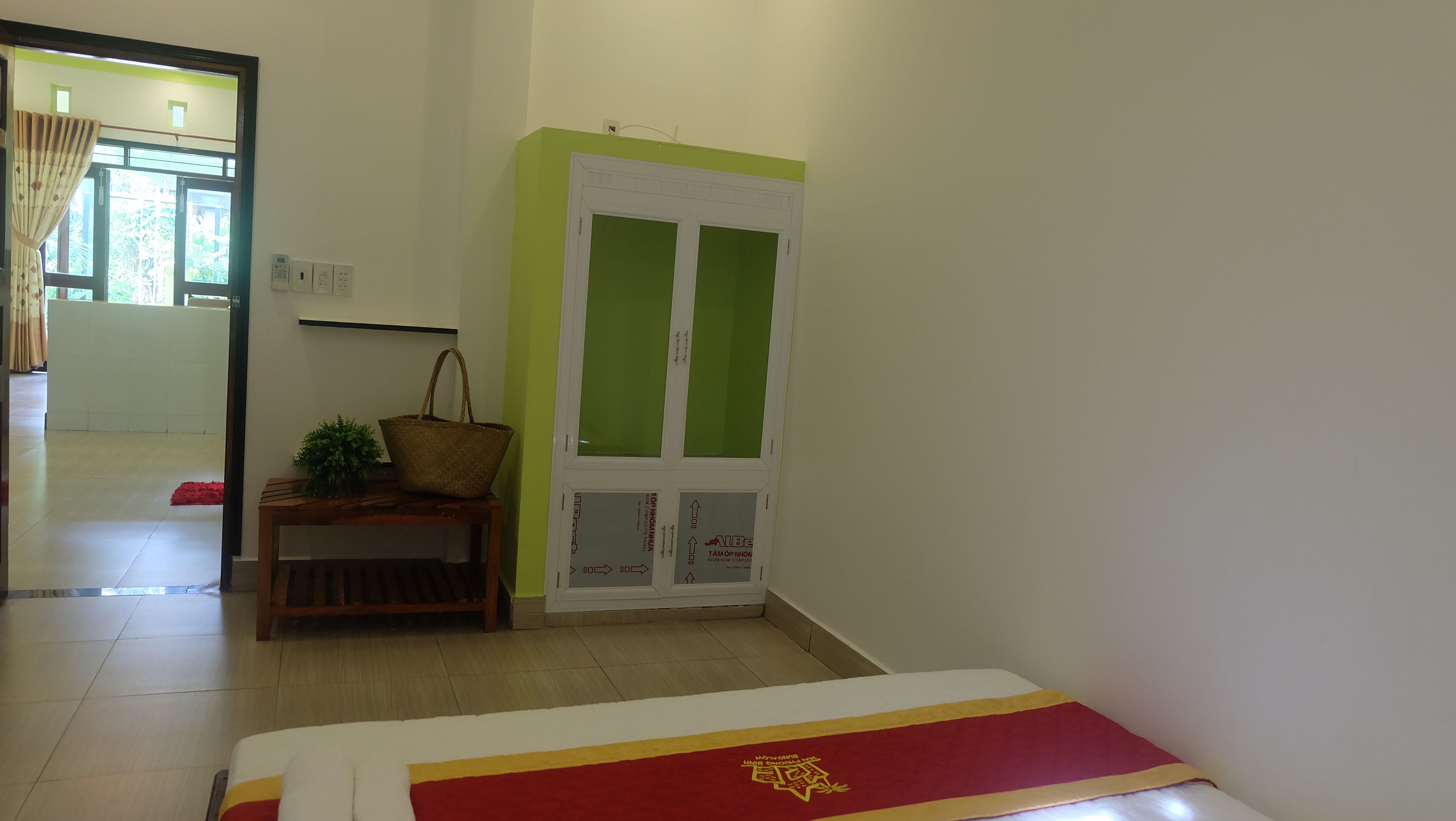 BUNGALOW TRIPLE DELUXE WITH TERRACE