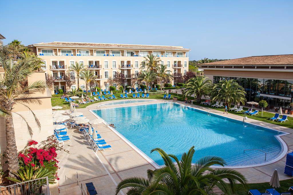 Piscina deschisă