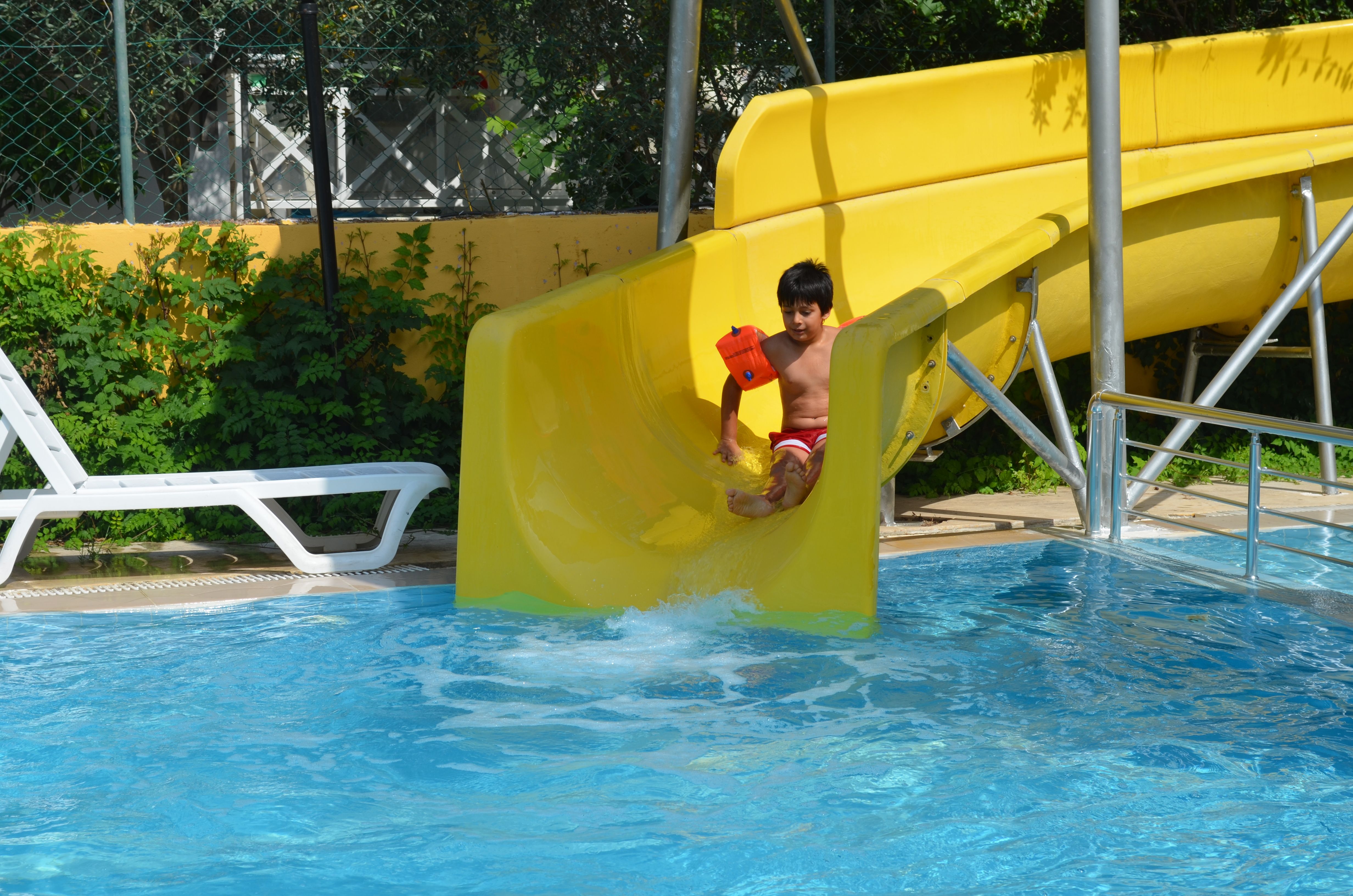 Piscina deschisă