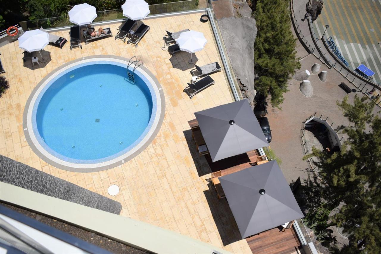 Piscina deschisă