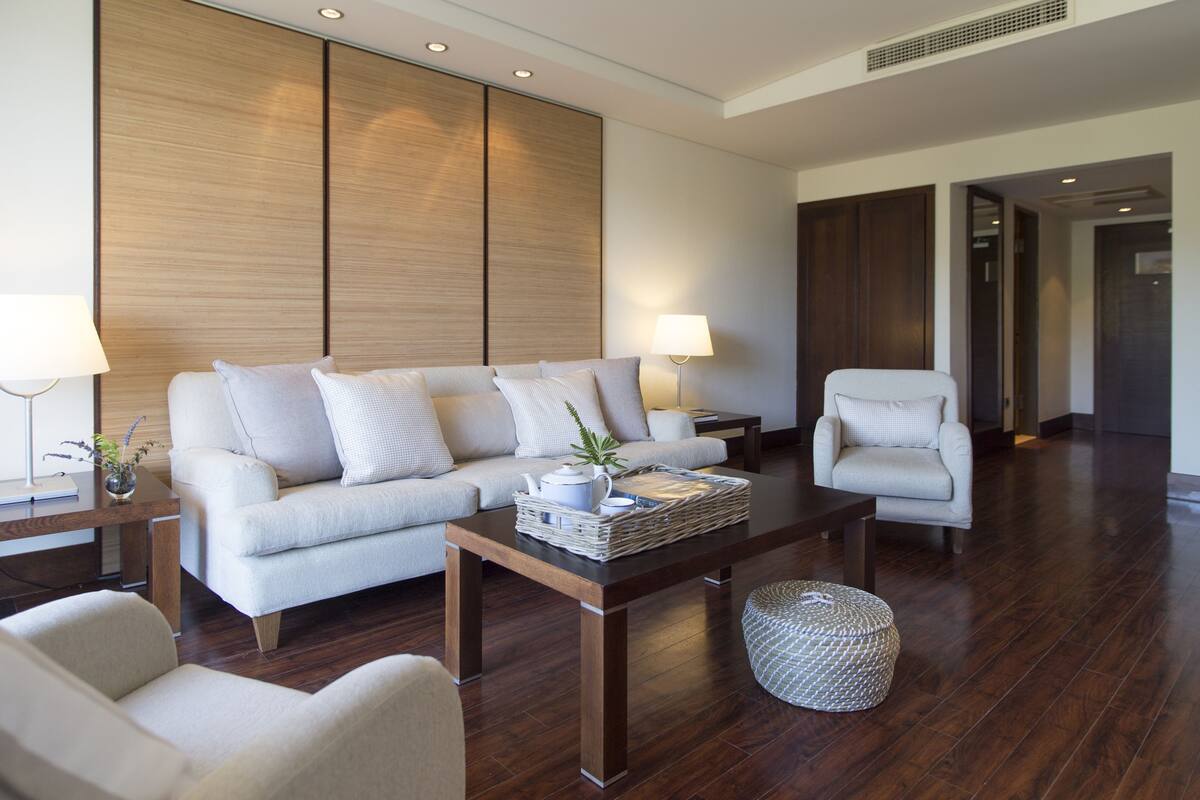 2 Bedroms Grand Suite Sea or Marina View