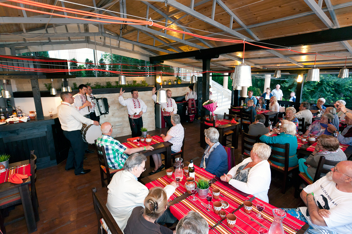 BG RESTAURANT