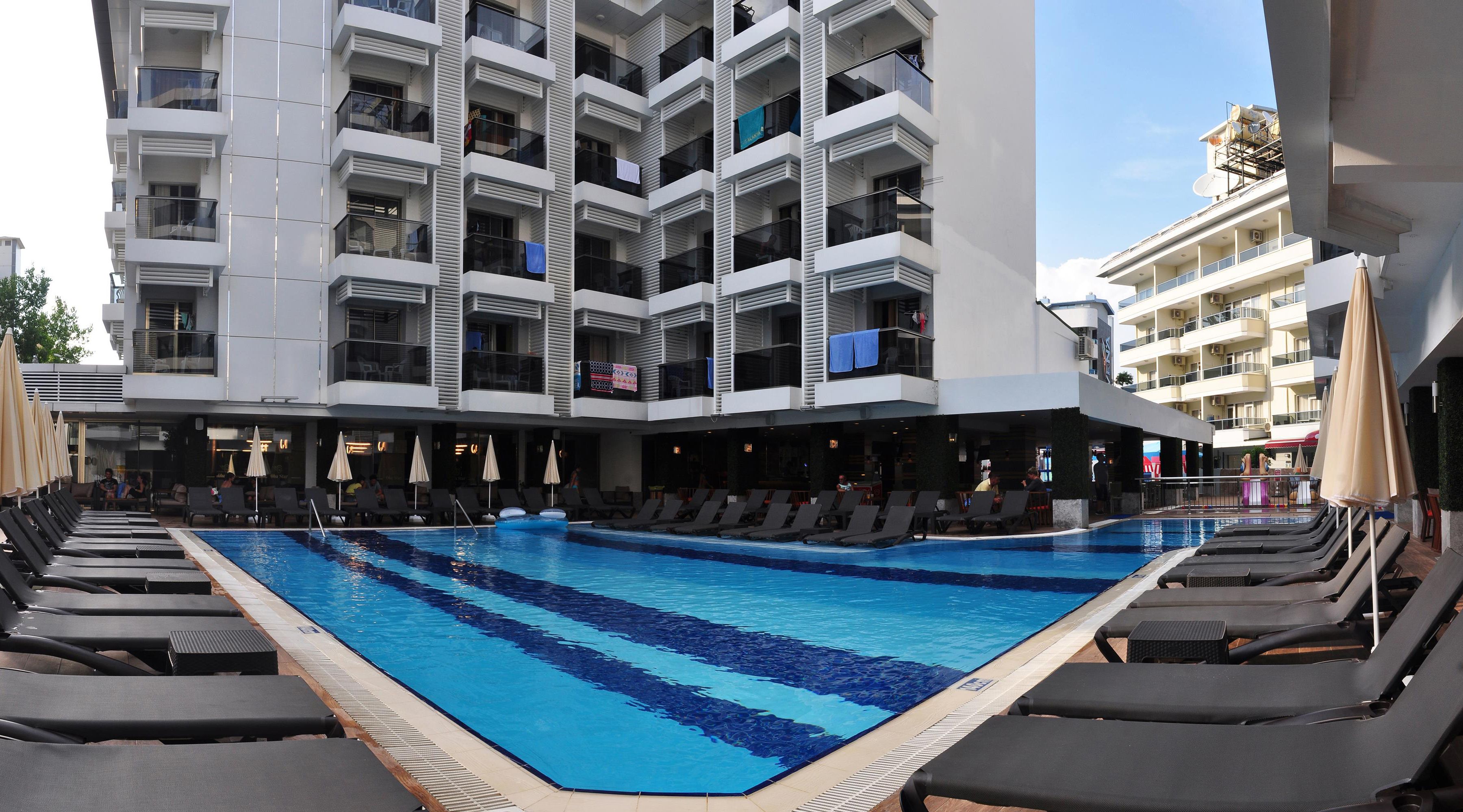 Piscina deschisă