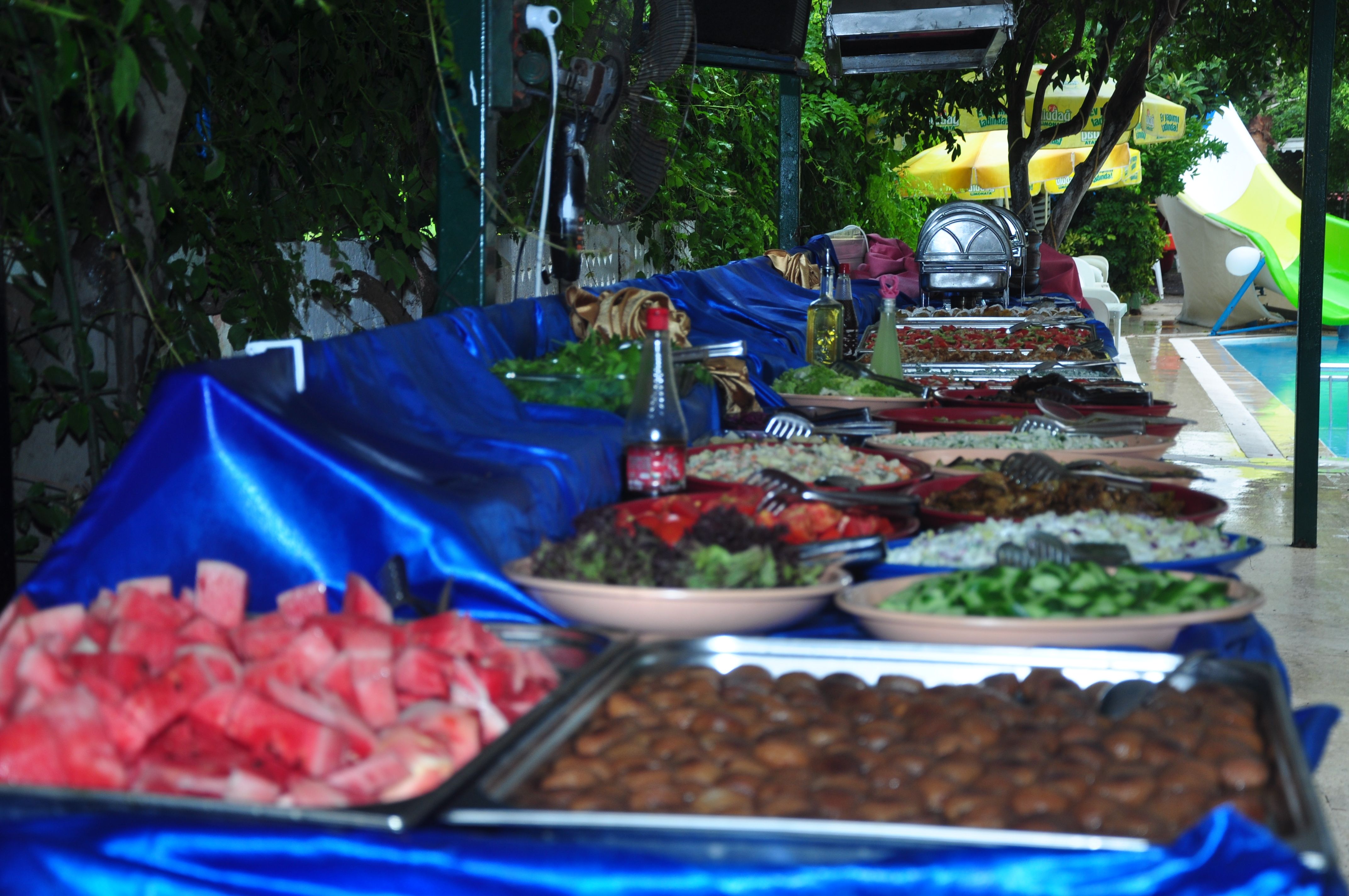 TERAS RESTORAN