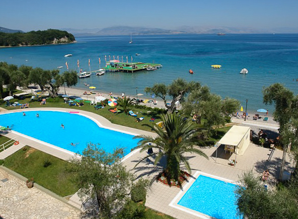 Corfu, Hotel Elea Beach, piscine.jpg