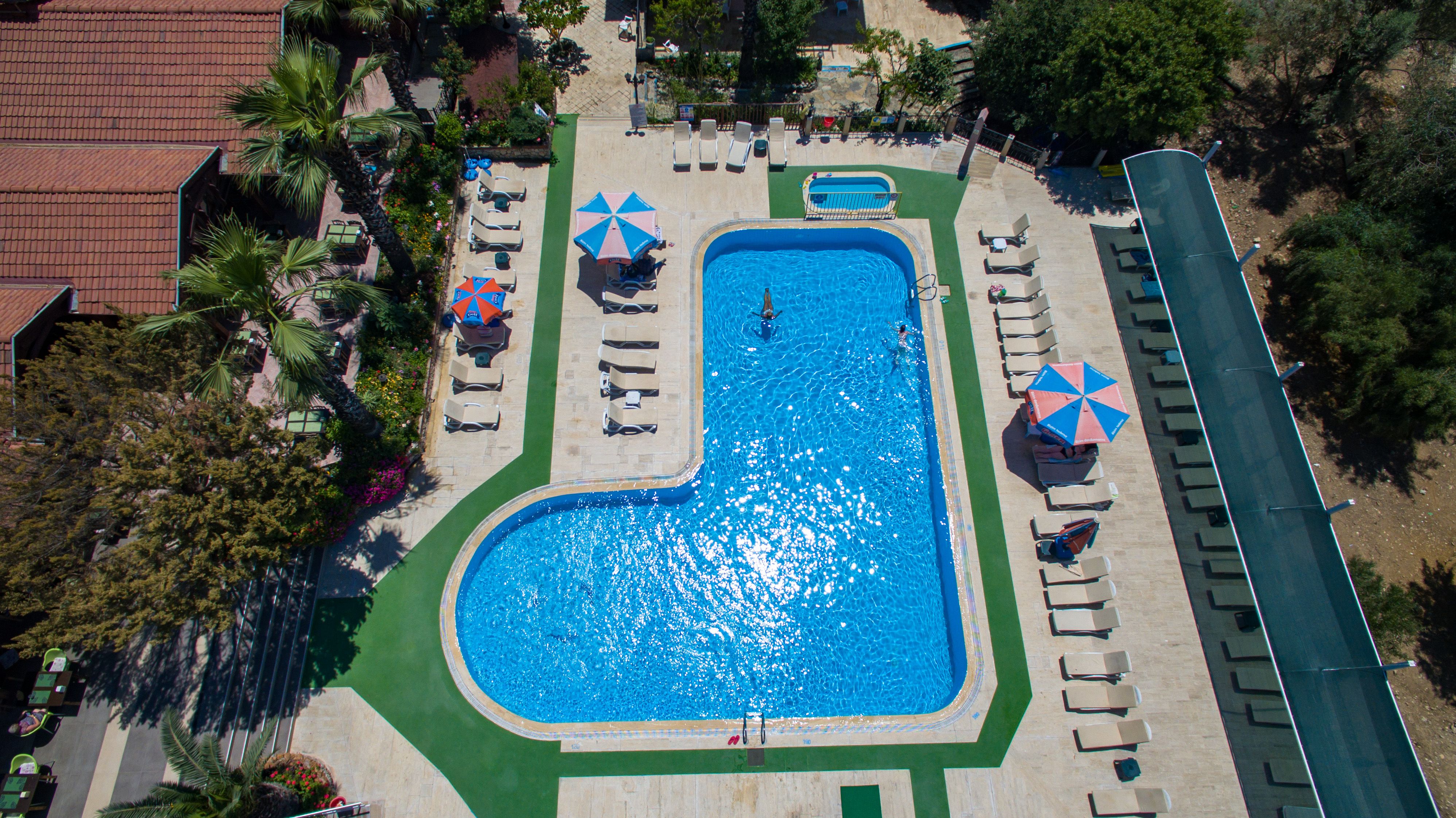 Piscina deschisă