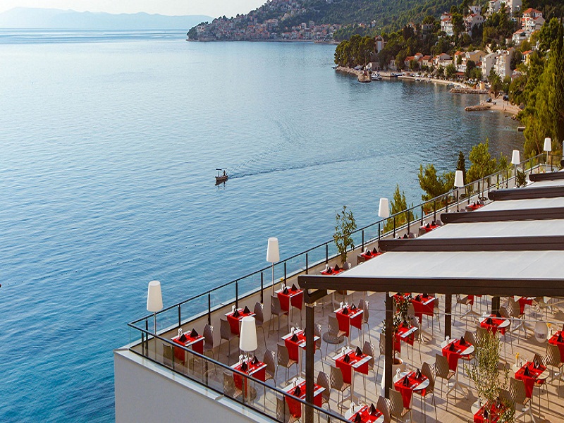 Sensimar-Adriatic-Beach-Resort_FB-Dalmatino-Restaurant-Terrace_site.jpg