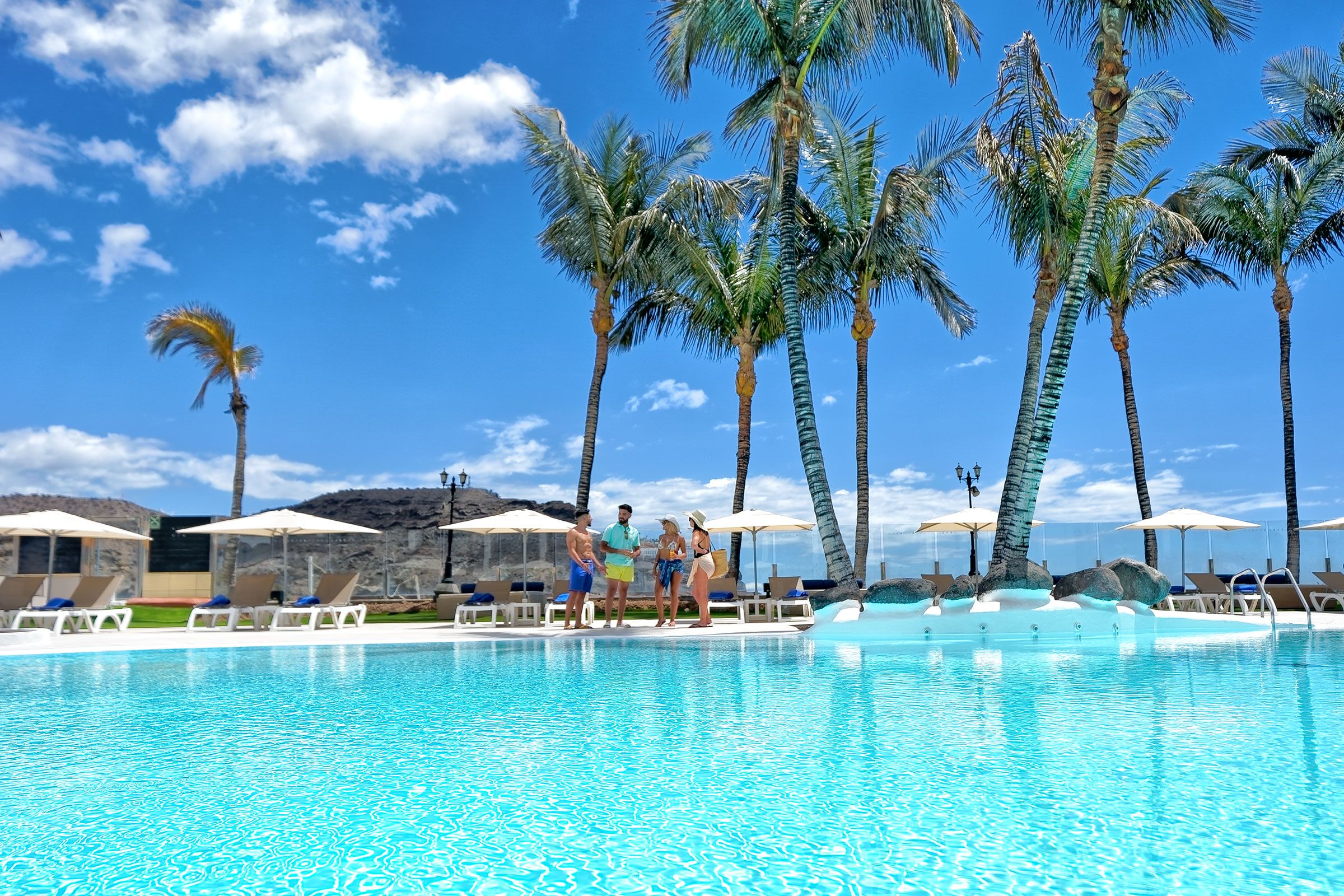 Piscina deschisă