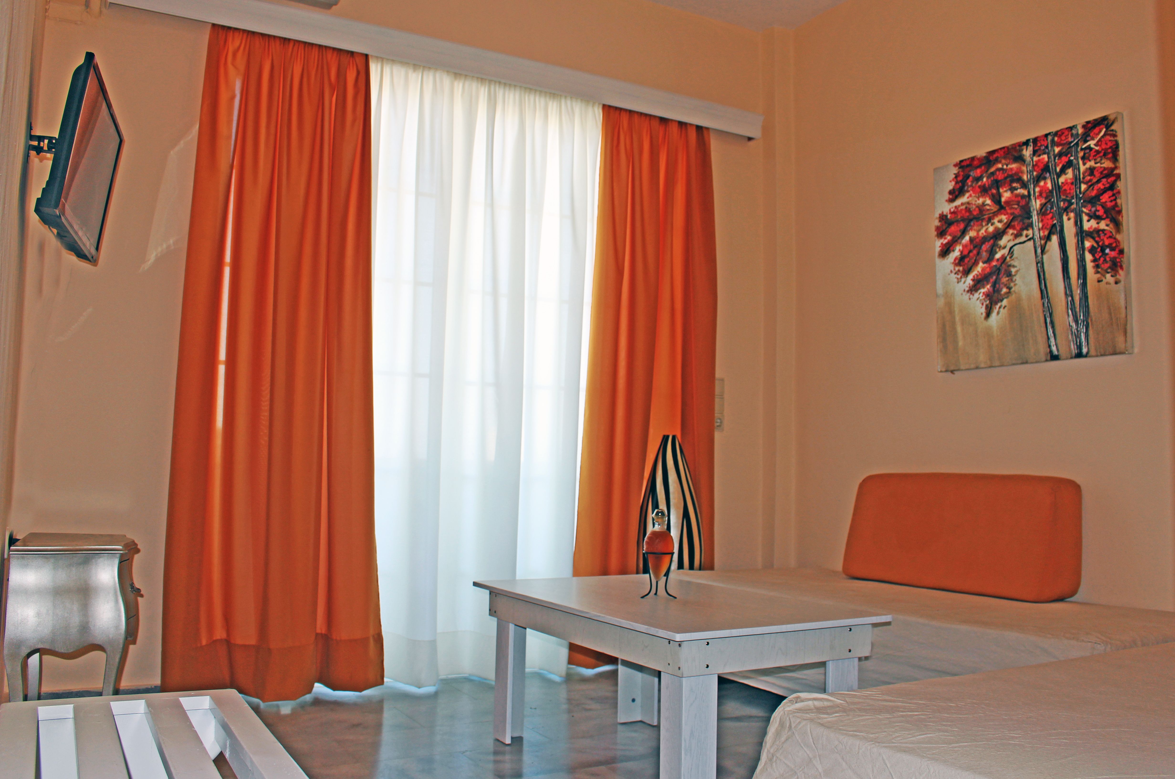 Apartment 1 Bedroom Street View 