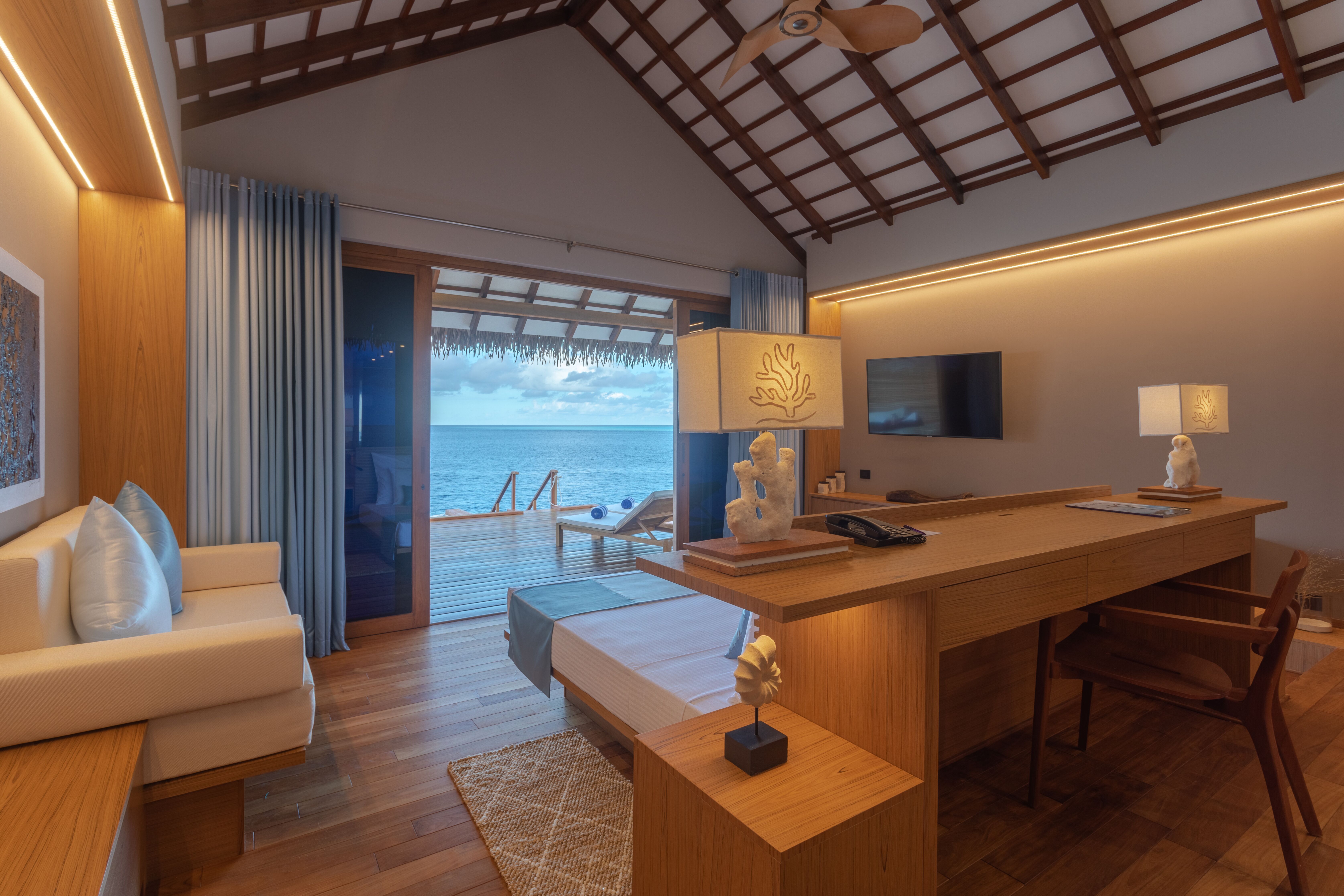Sunset Water Bungalow with Jacuzzi