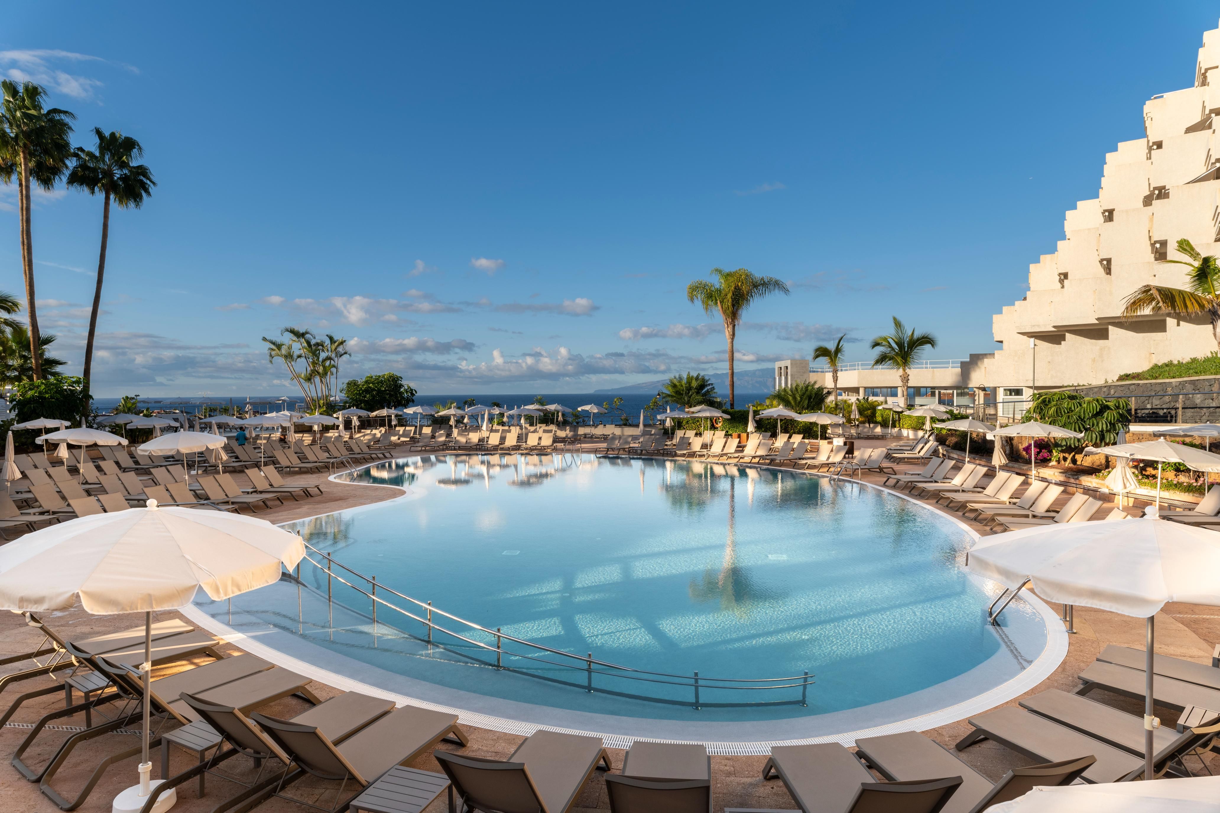Piscina deschisă