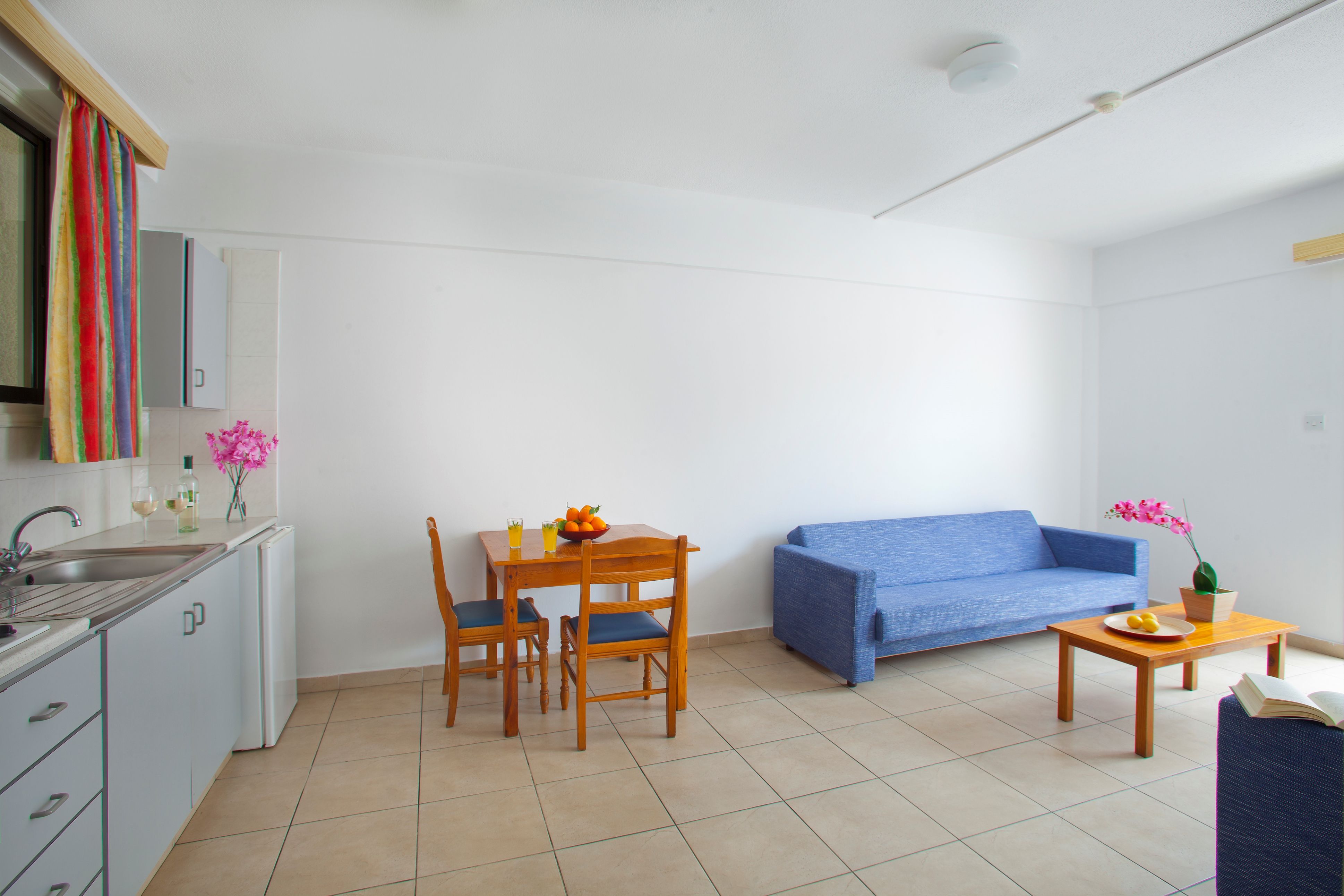 1 Bedroom Standard Apartment (Balcony)