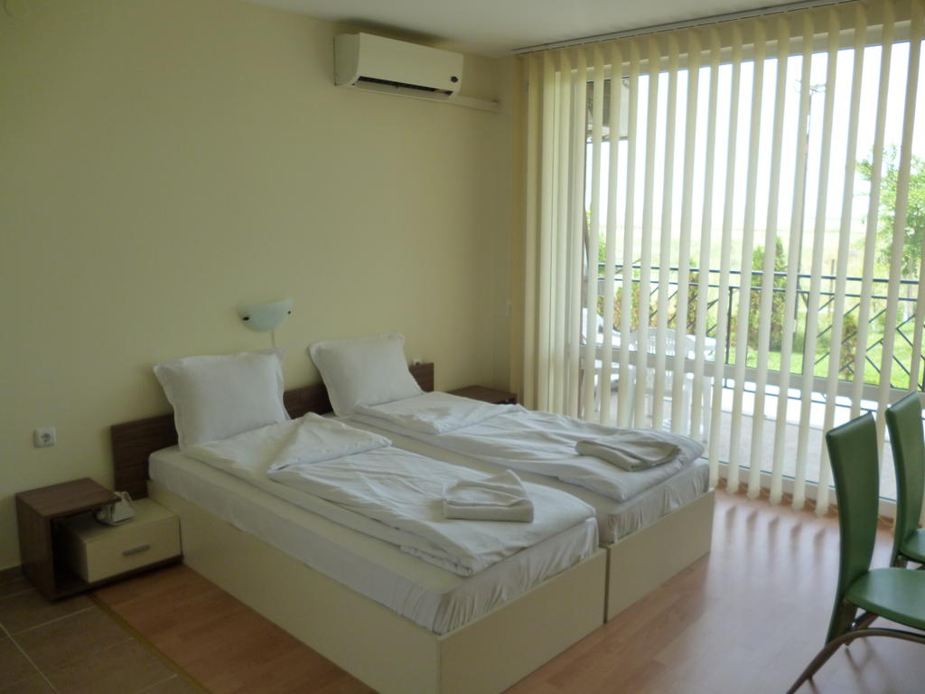 Standard Studio (Balcony or Terrace) 