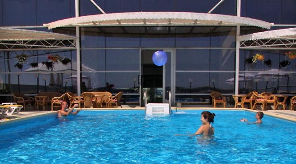 Piscina deschisă