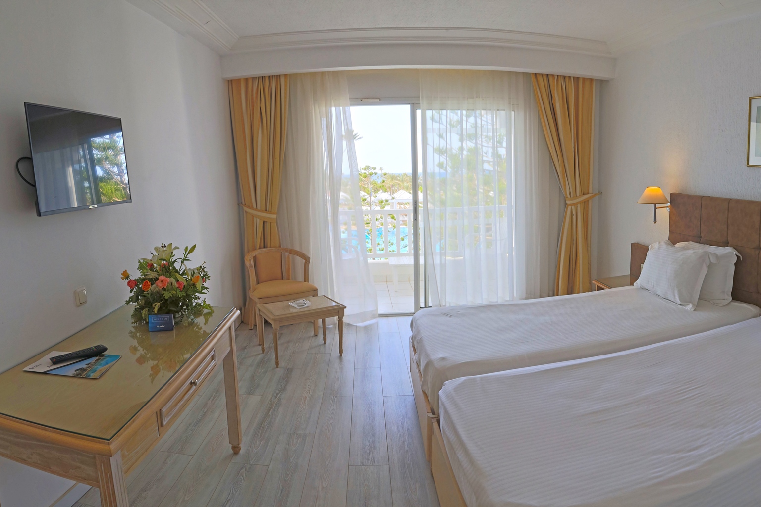 Room Superior Side Sea View