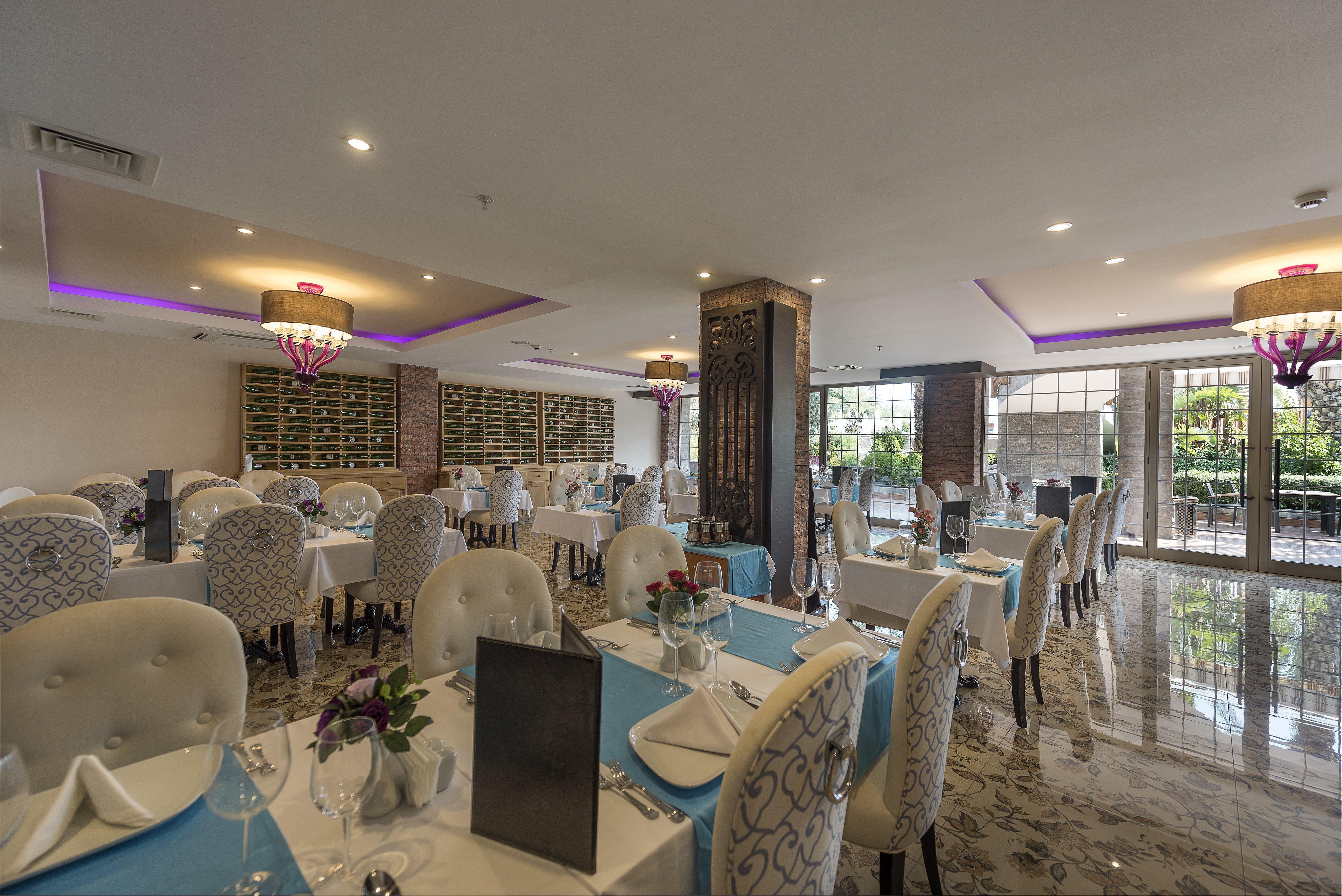 ITALIAN A'LA-CARTE RESTAURANT