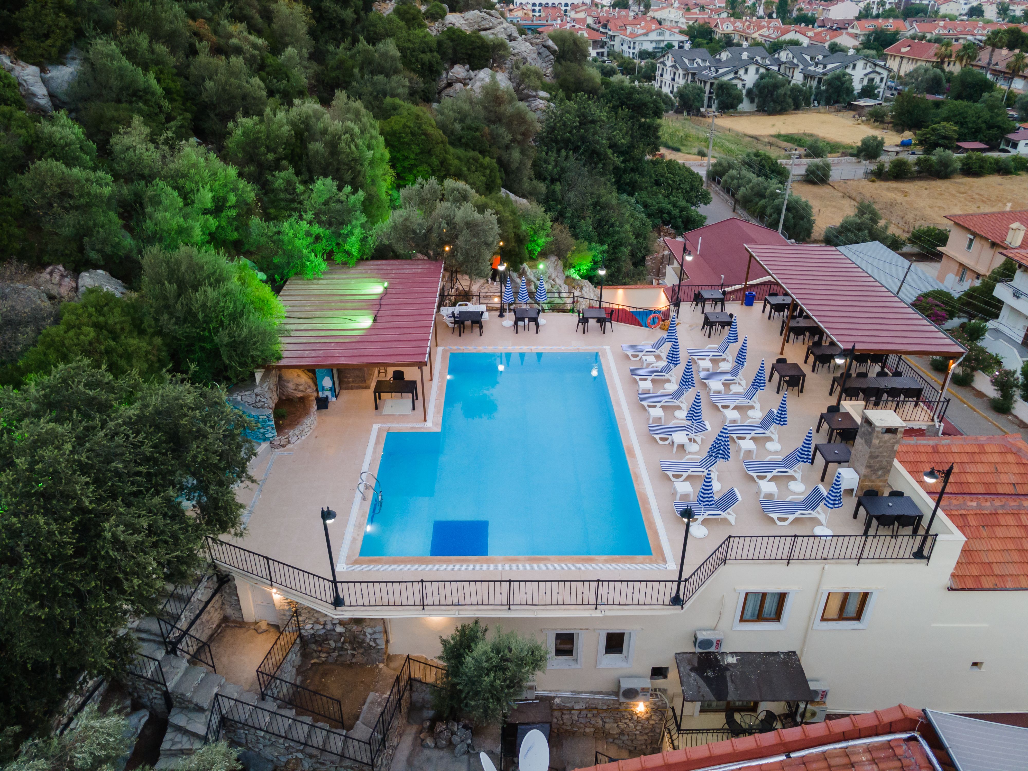 Piscina deschisă