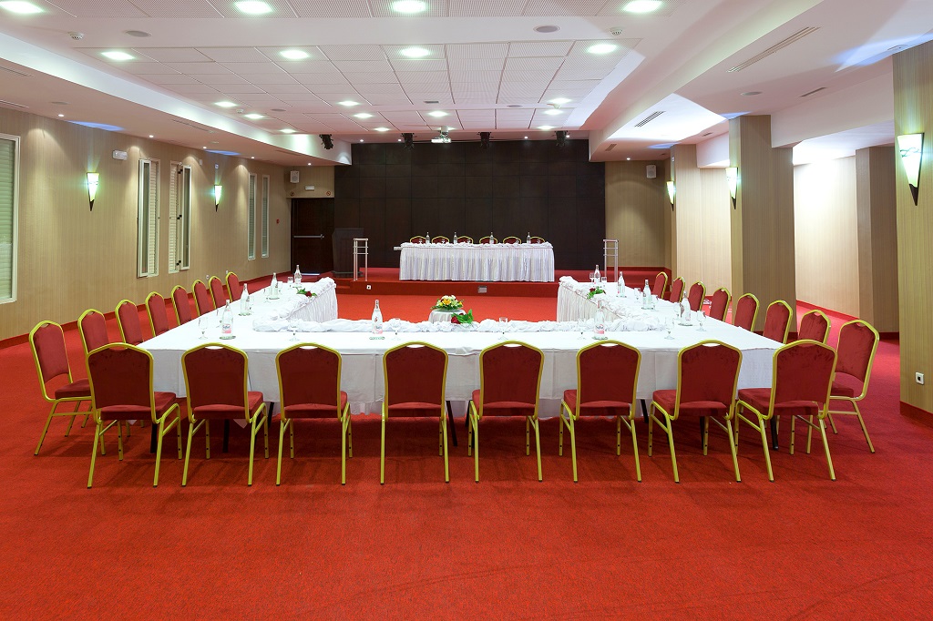 MICE (servicii de organizare de întâlniri, conferințe, alte evenimente)