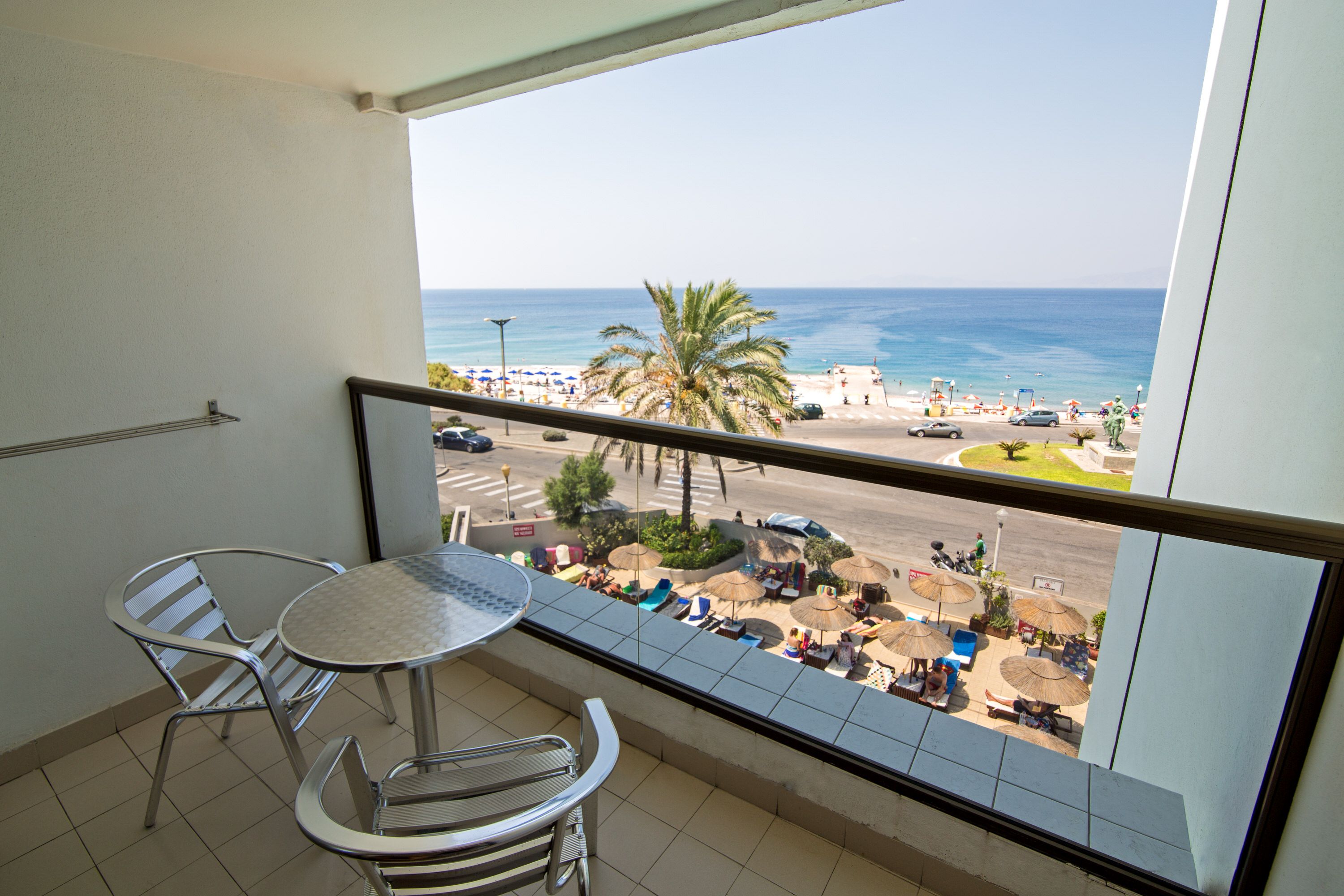 DELUXE DOUBLE ROOM SEA VIEW BALCONY