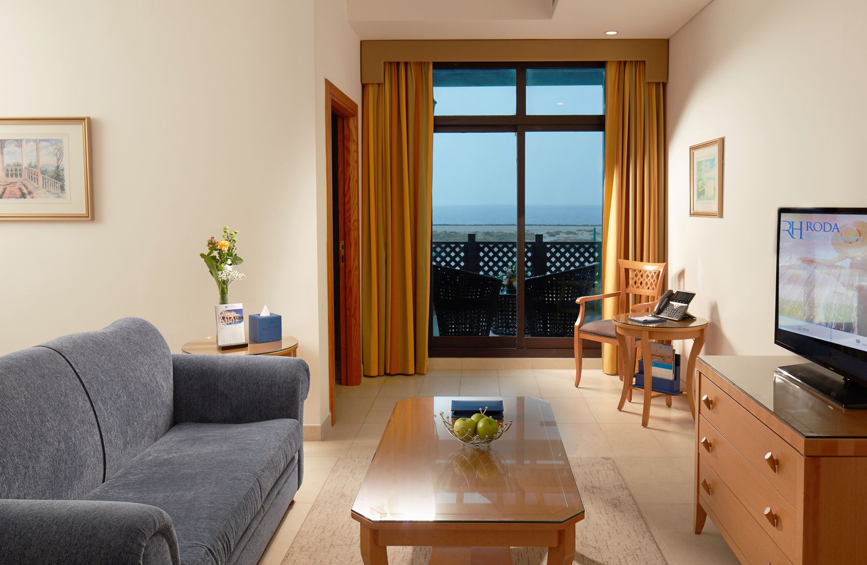 ONE BEDROOM APARTMENT SEA VIEW