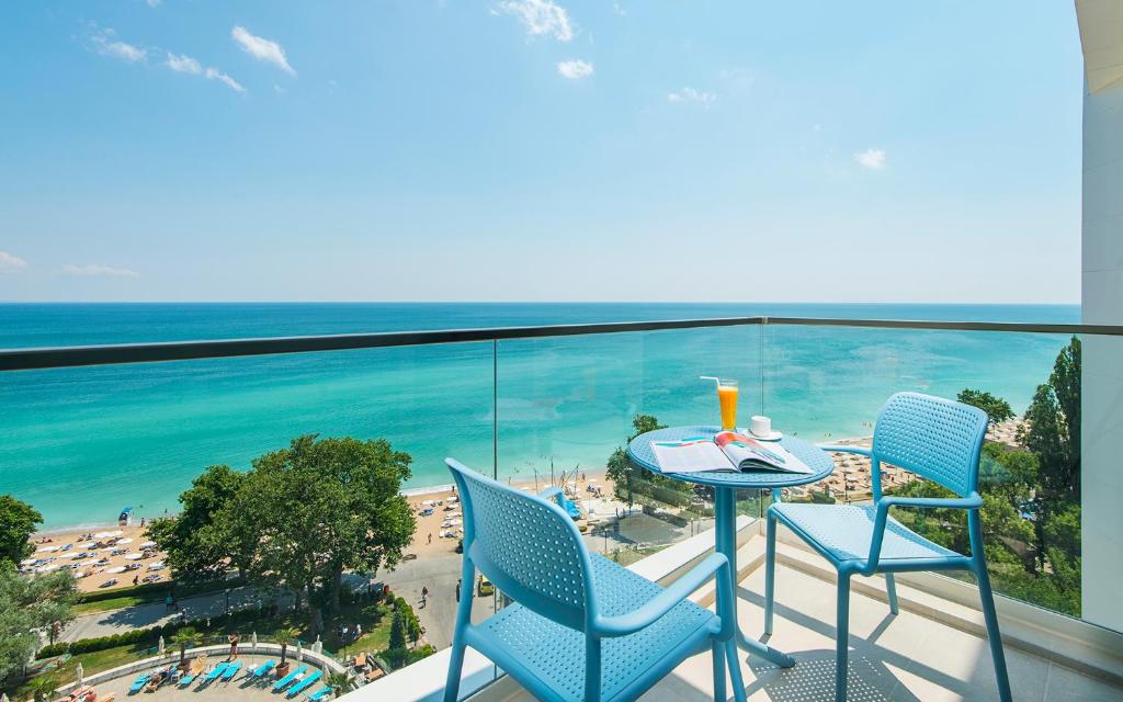 Standard Room (Sea View, Balcony or Terrace)
