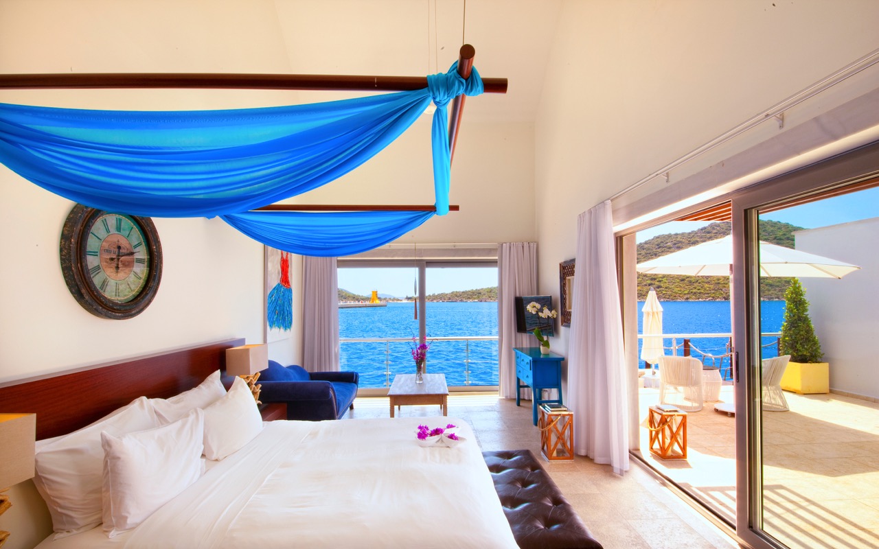 Superior Room With Terrace and Sea View