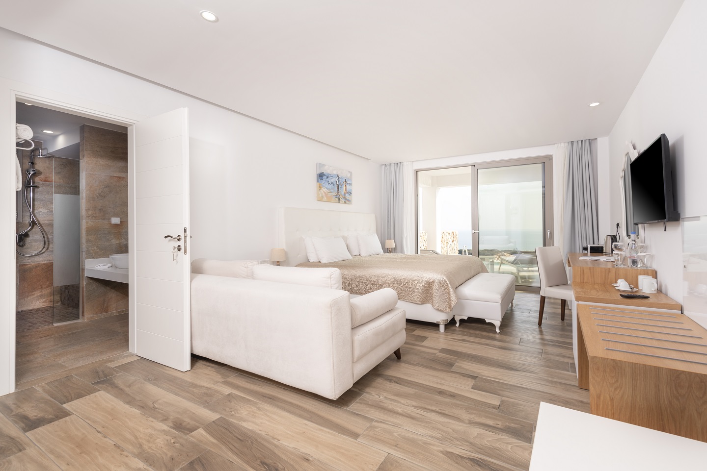 Pool Experience Junior suite sea view