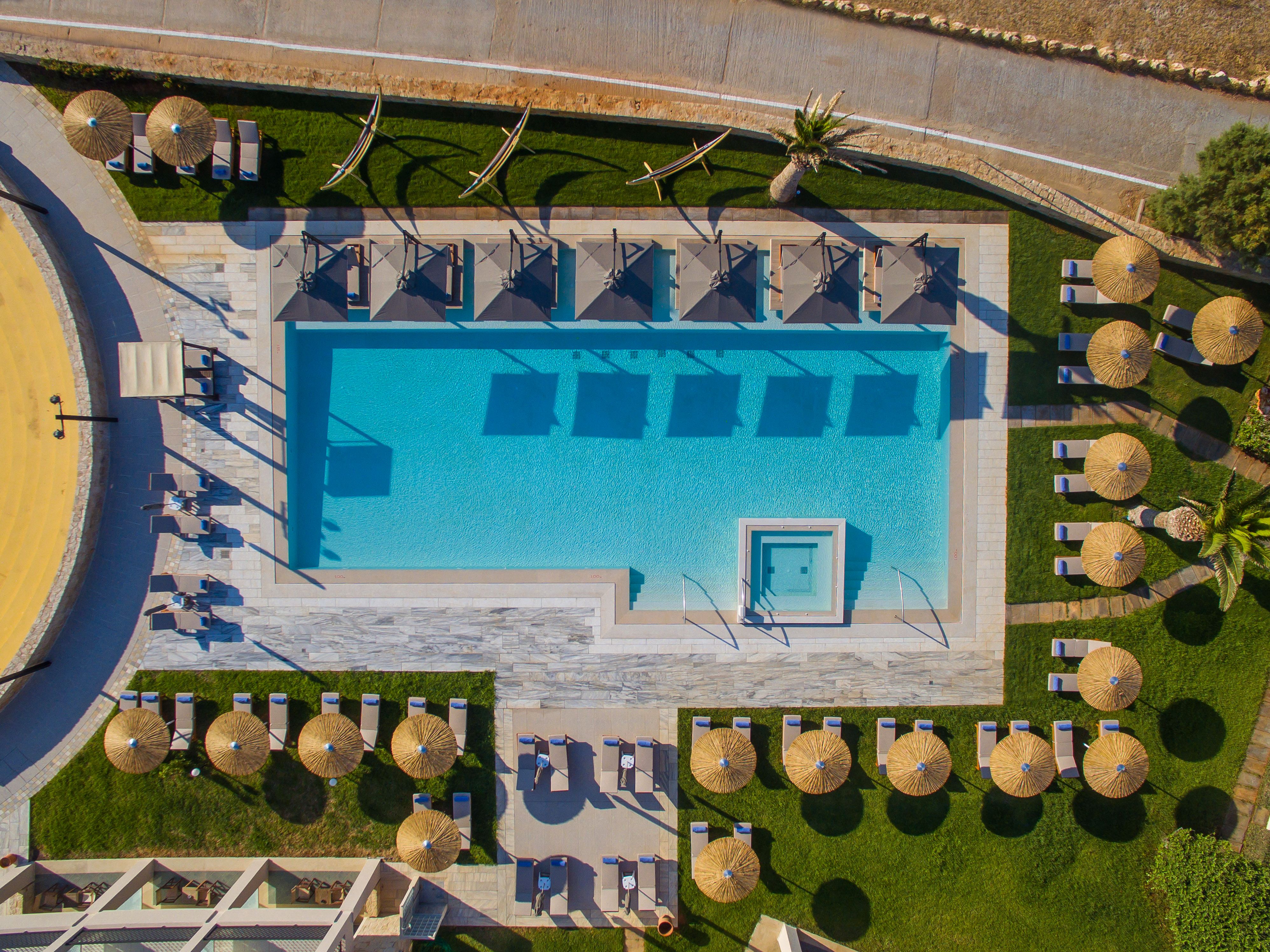Piscina deschisă