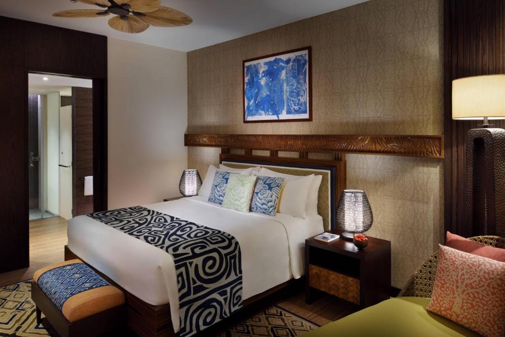 Deluxe King Room River View