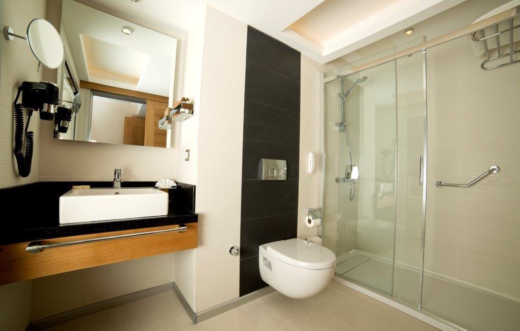 STANDARD LAND VIEW ROOM