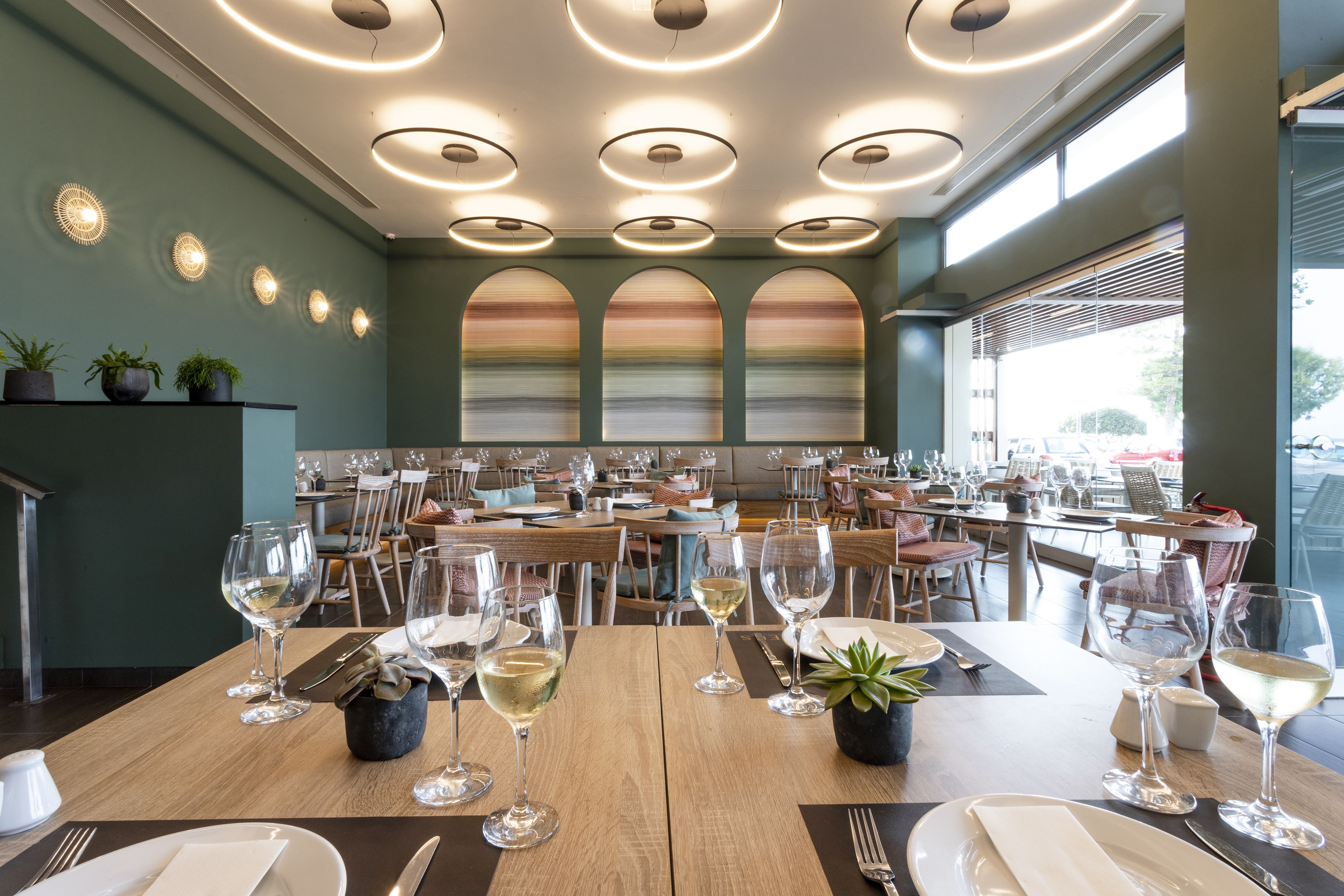 ISLAND RESTAURANT