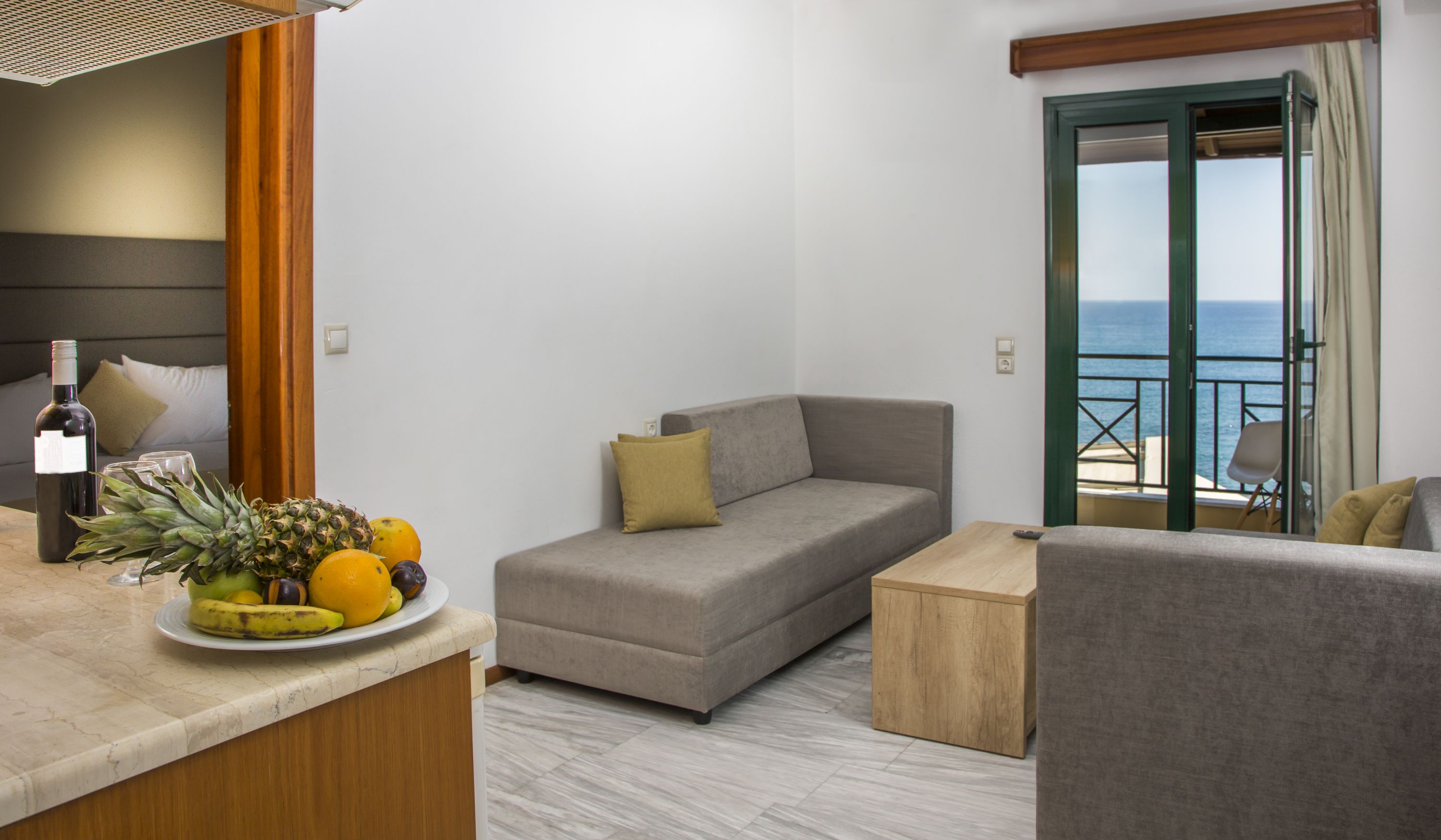 Family Room with Sea View
