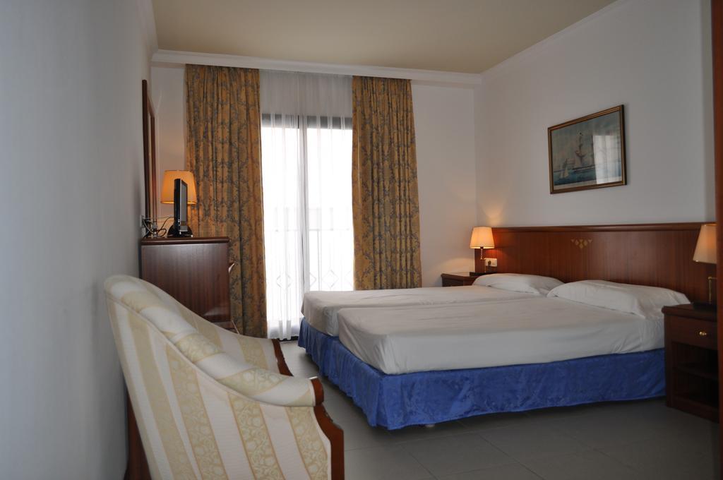 Room Standard Double Balcony