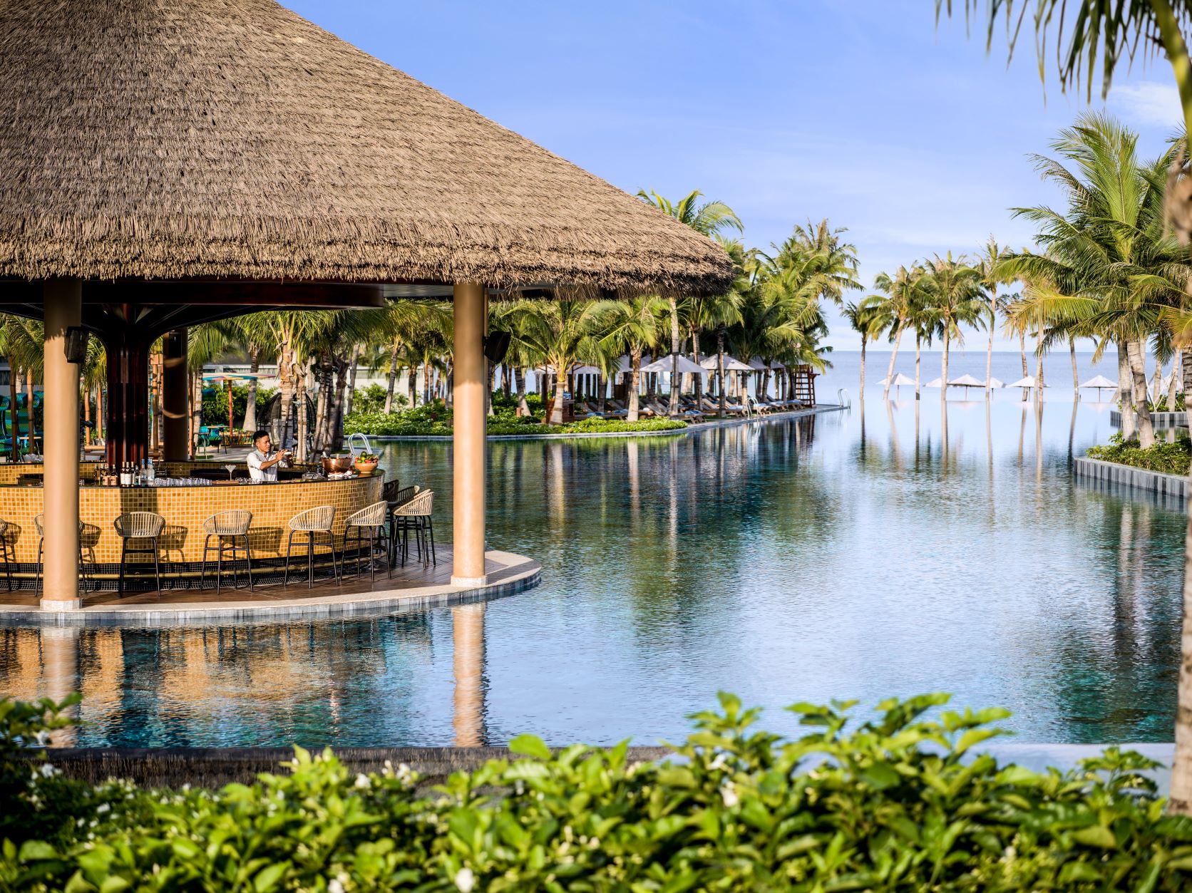 Pool Bar