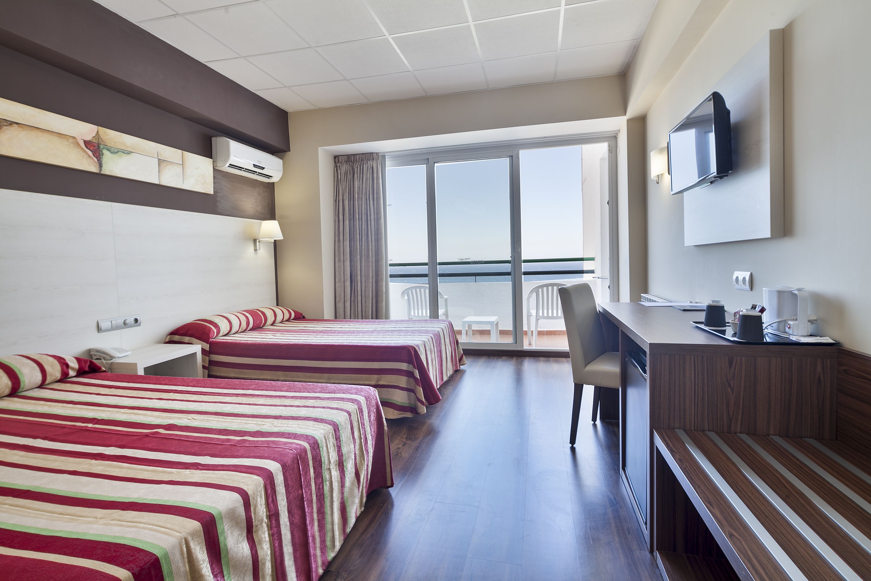 SUPERIOR DOUBLE ROOM SEA VIEW