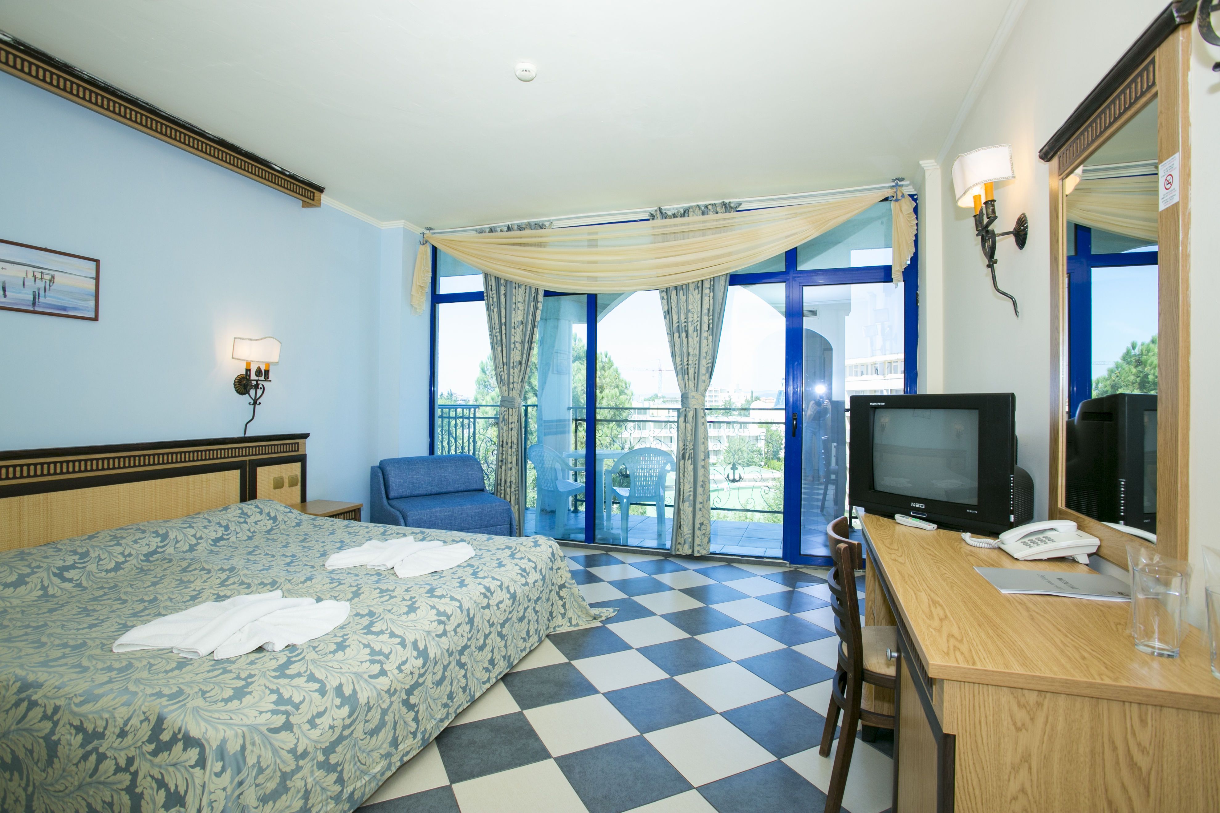 DOUBLE ROOM ARCADIA PARK VIEW