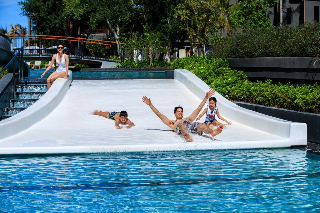 Piscina deschisă