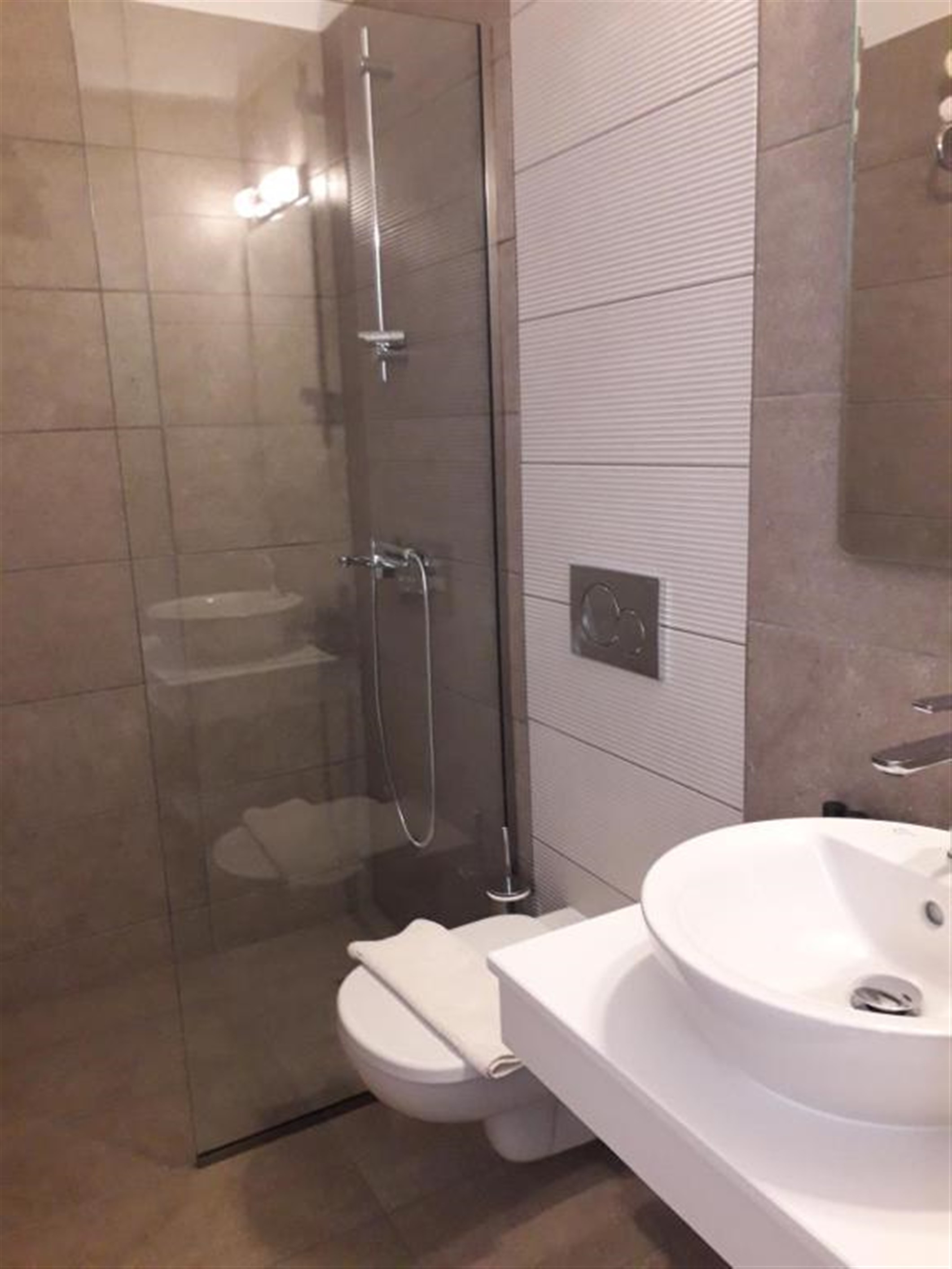 RENOVATED DOUBLE ROOM SV